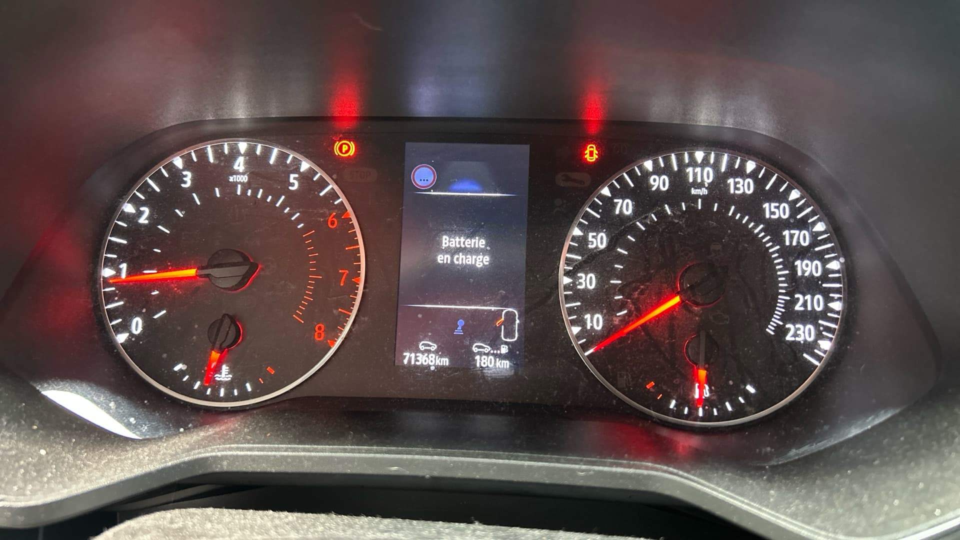 RENAULT CLIO V TCe 90 - 21 Business