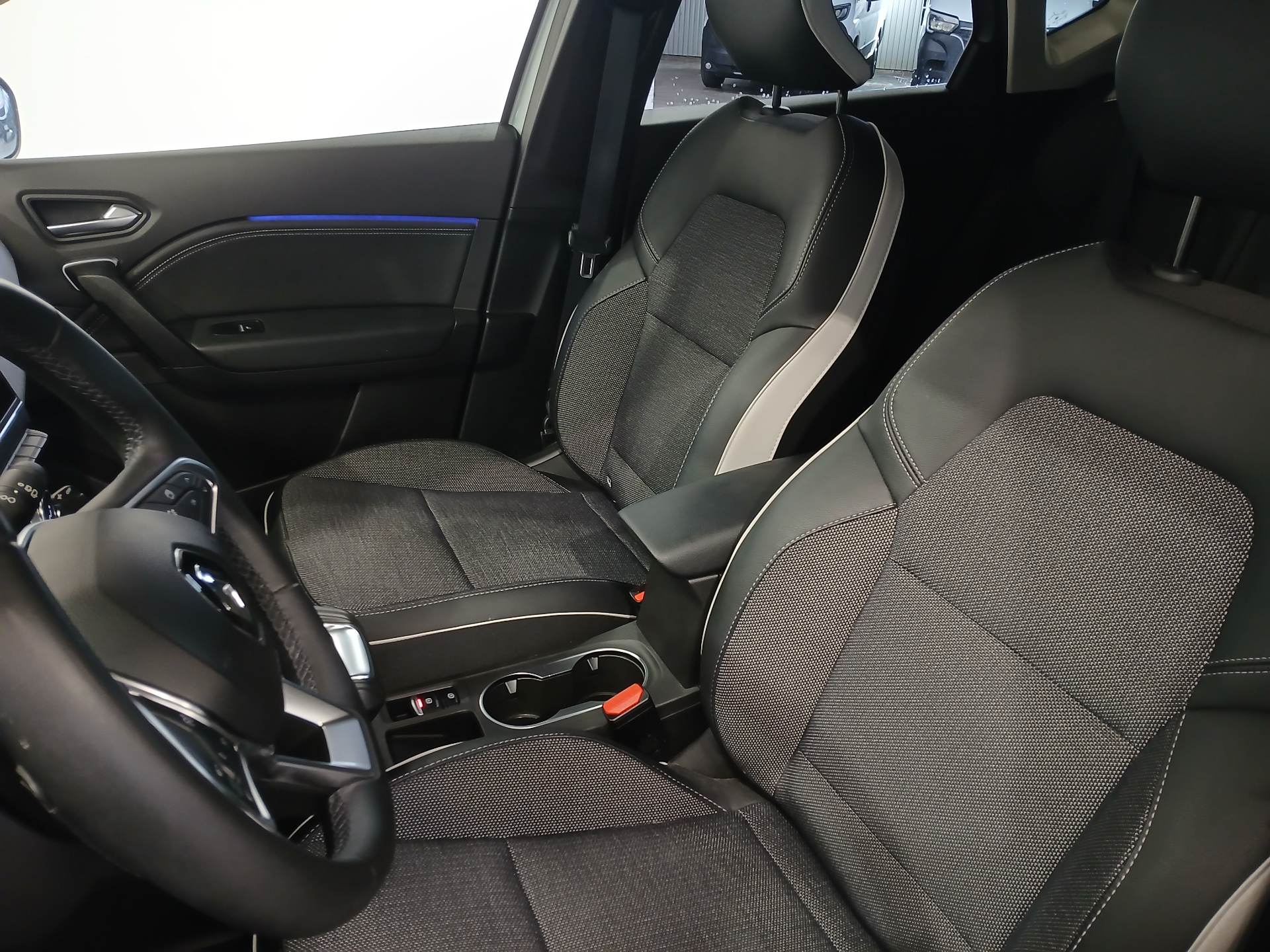 RENAULT CAPTUR techno mild hybrid 160 EDC