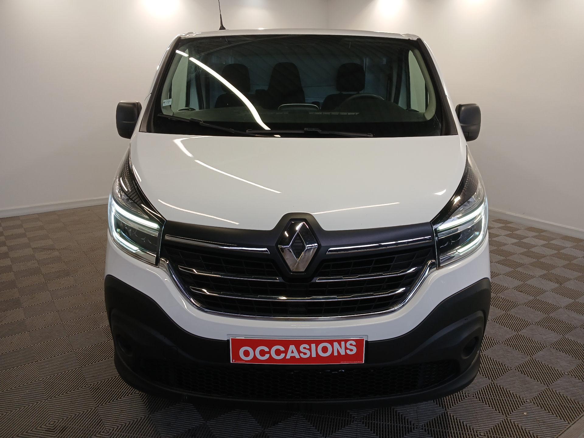 RENAULT TRAFIC FOURGON FG GCF L2H1 1300 dCi 120