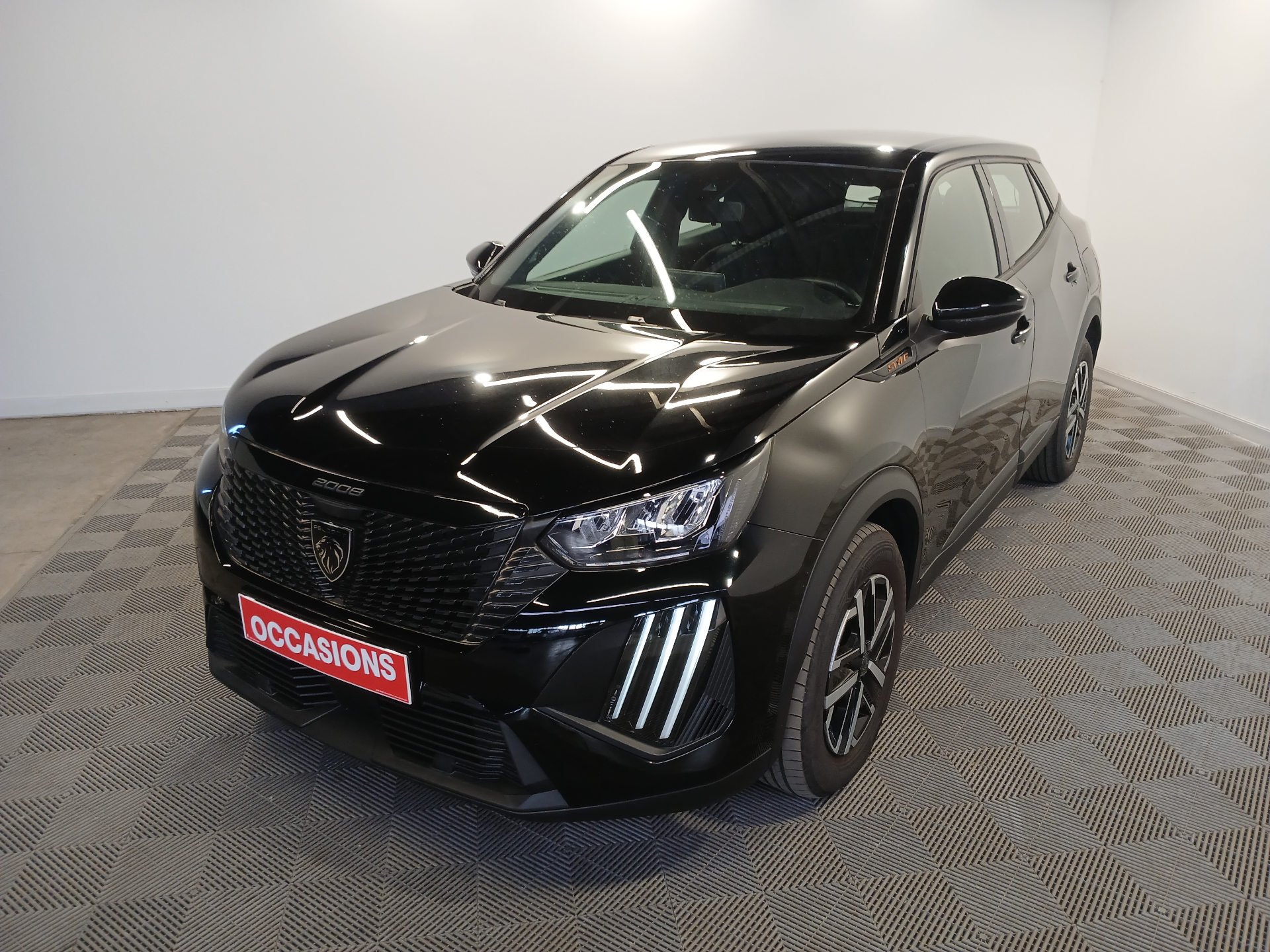 PEUGEOT 2008 Hybrid 145 e-DCS6 Style