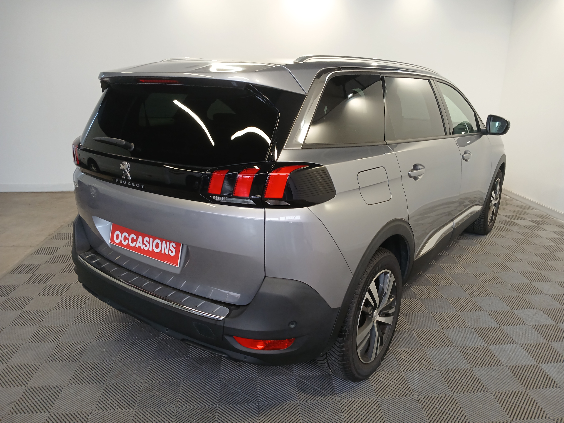 PEUGEOT 5008 ALLURE PK BHDI 130 S&S EAT8