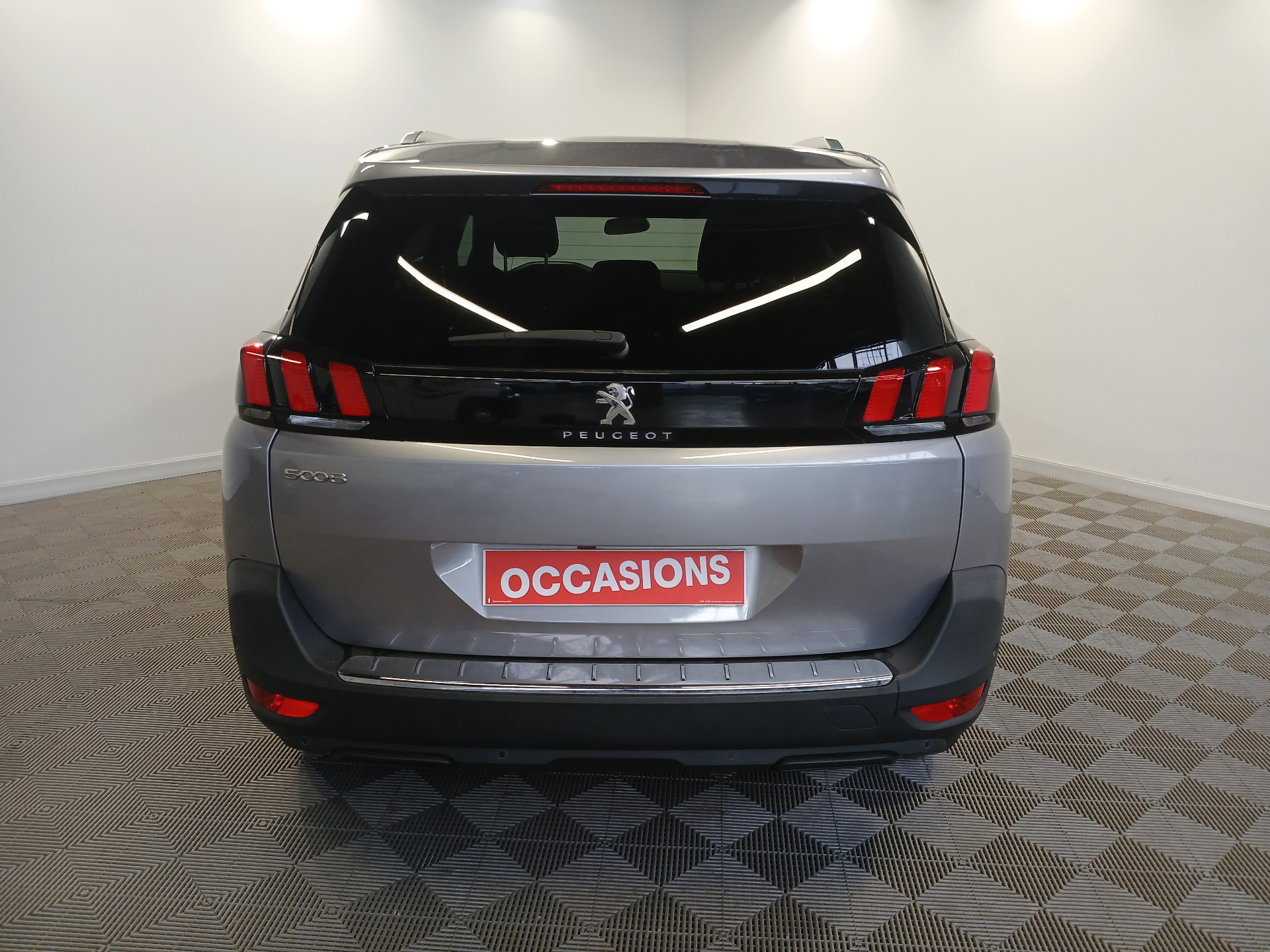 PEUGEOT 5008 ALLURE PK BHDI 130 S&S EAT8