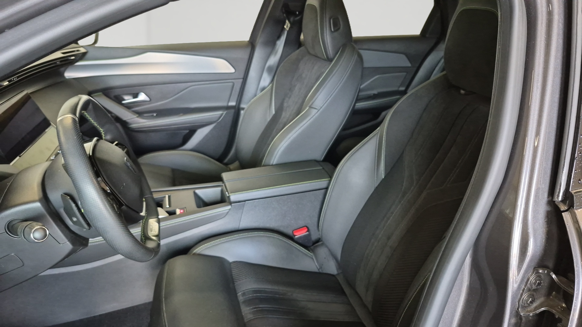 PEUGEOT 308 SW GT PTECH 130 S&S EAT8