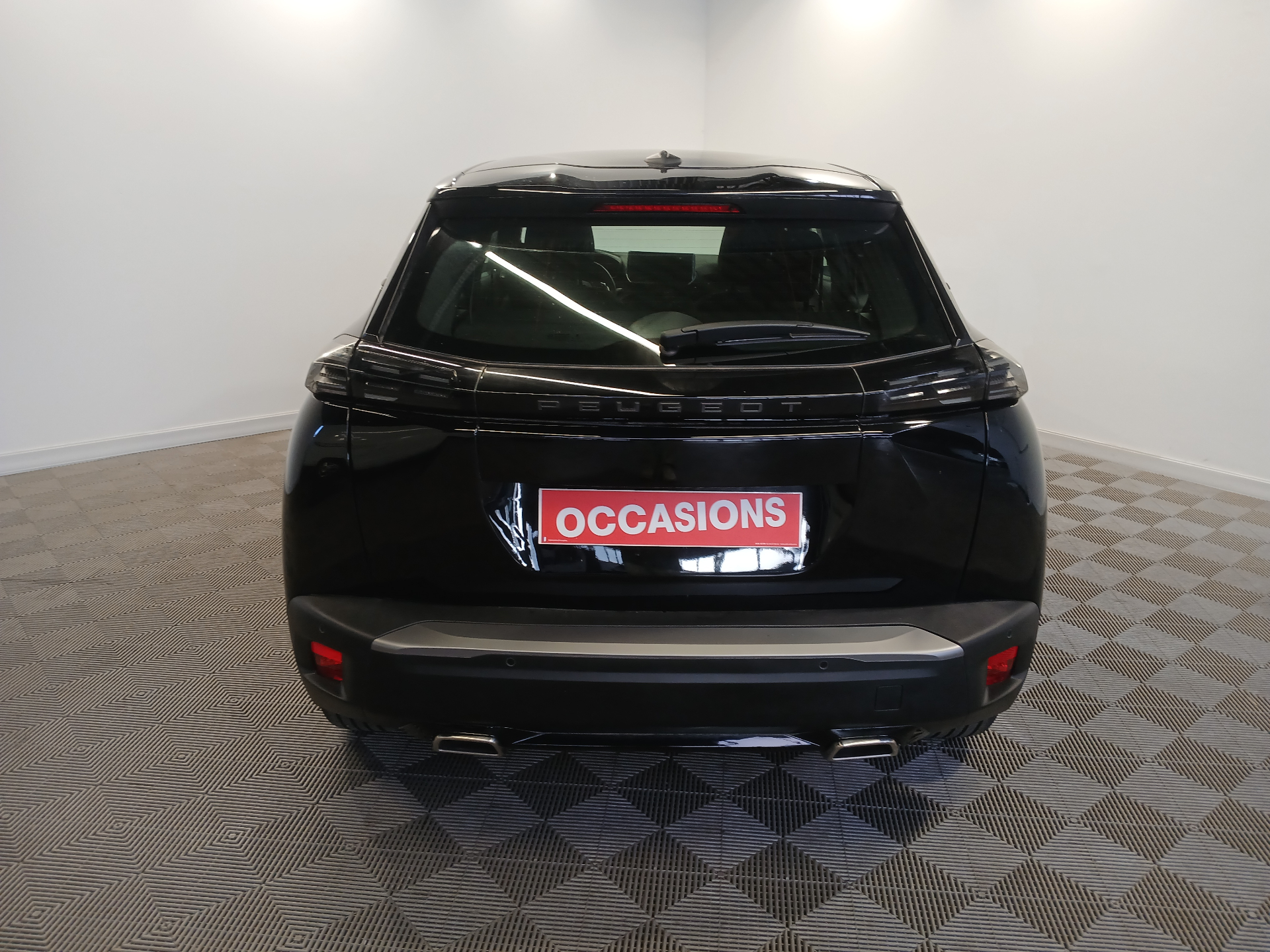 PEUGEOT 2008 Hybrid 145 e-DCS6 Style