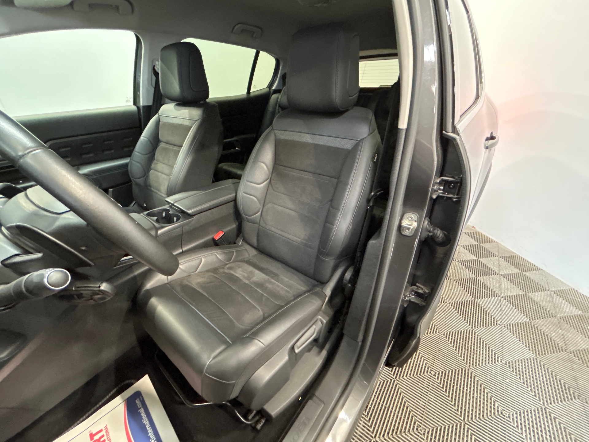 CITROEN C5 AIRCROSS PTECH 130 S&S EAT8 C-SERIES