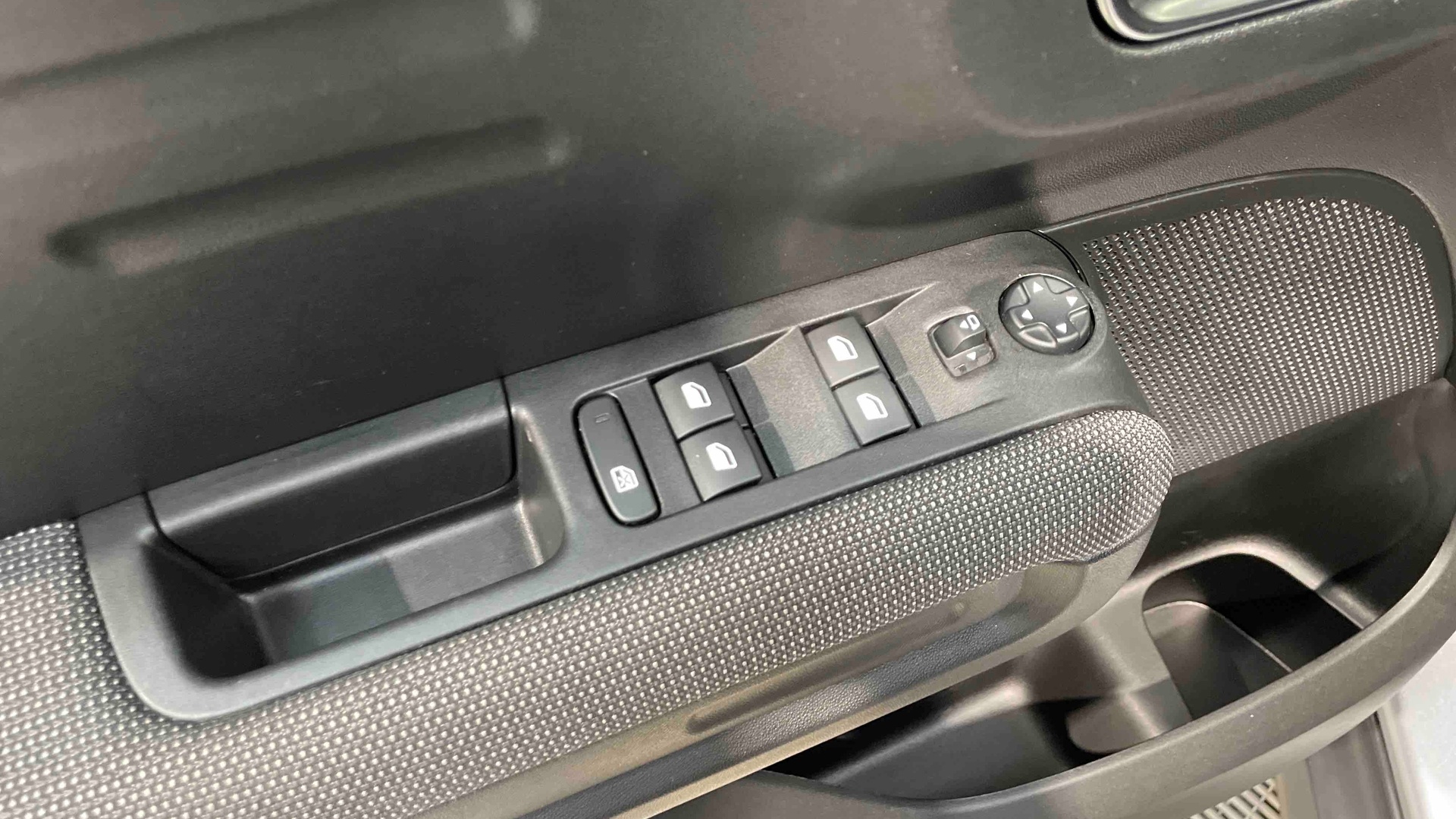 CITROEN C3 AIRCROSS PureTech 110 S&S BVM6 Plus - 5P