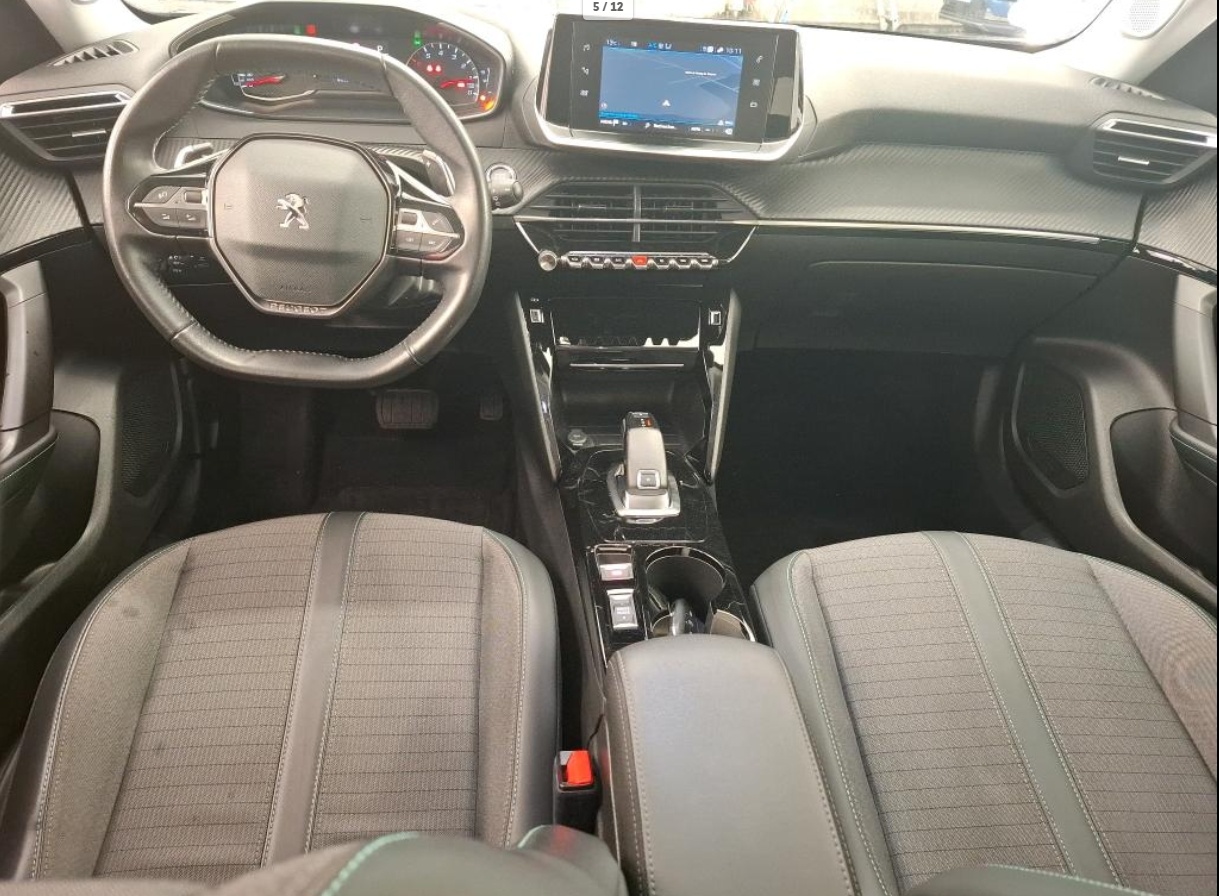PEUGEOT 2008 BlueHDi 130 S&S EAT8 Allure