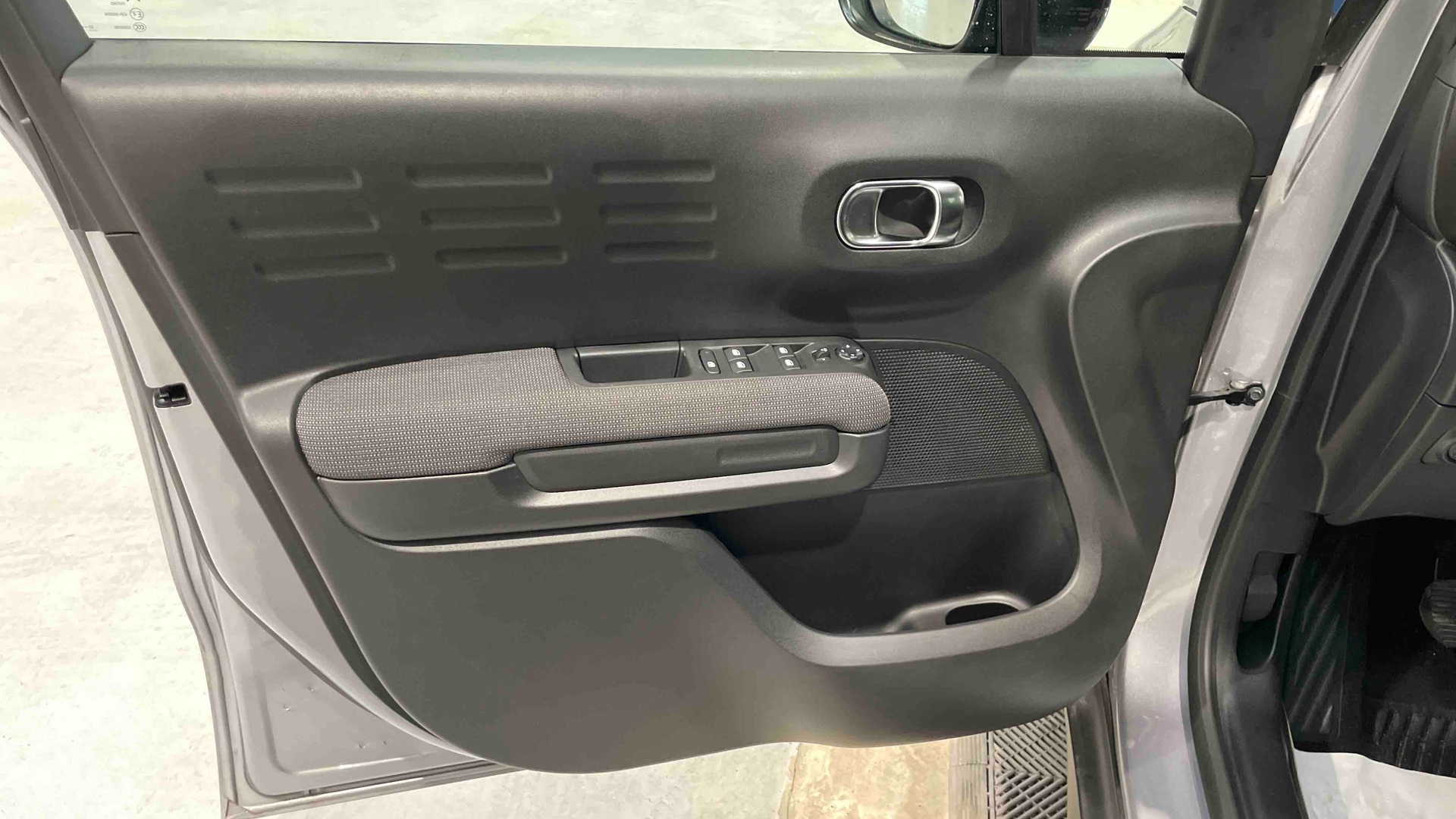 CITROEN C3 AIRCROSS PureTech 110 S&S BVM6 Plus - 5P