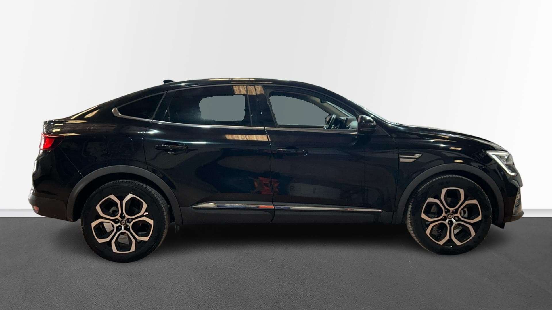 RENAULT ARKANA E-Tech 145 - 21B Intens