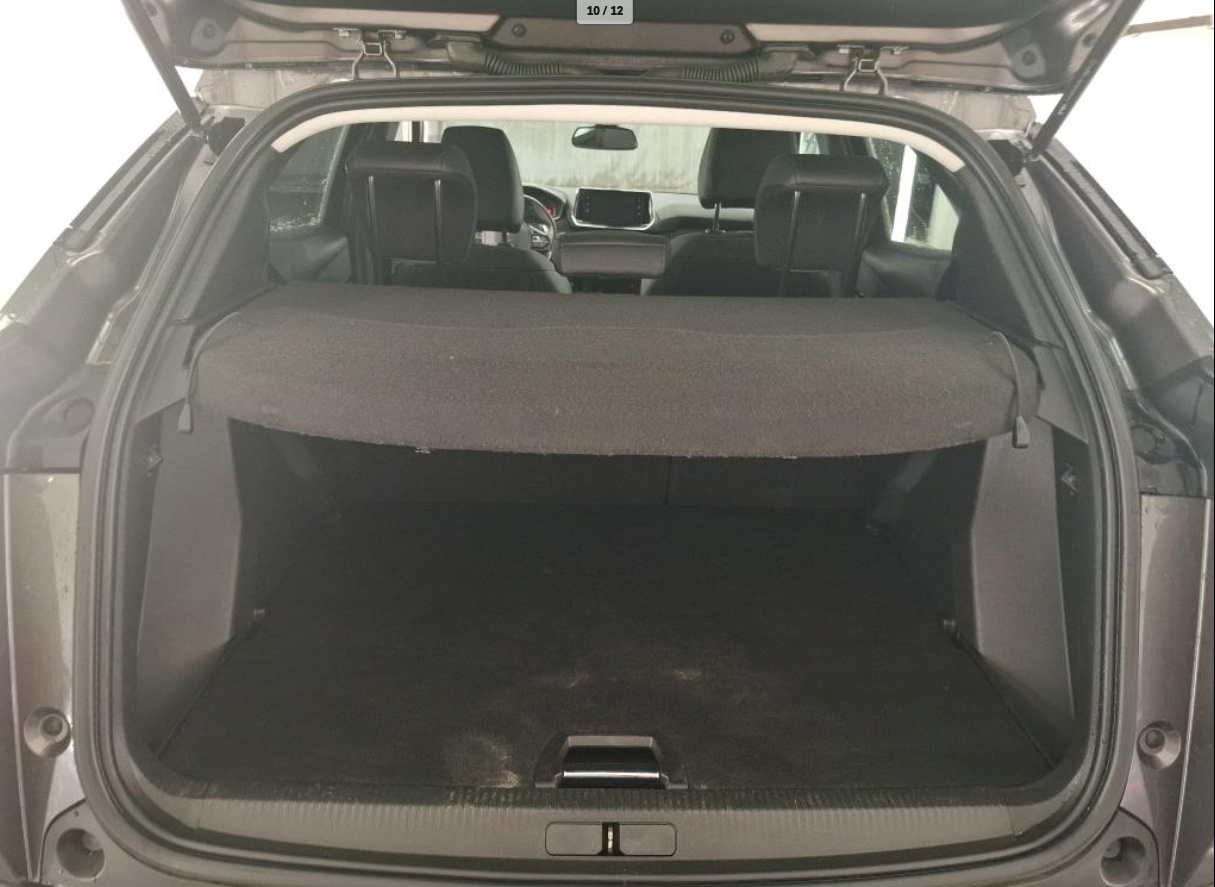 PEUGEOT 2008 BlueHDi 130 S&S EAT8 Allure