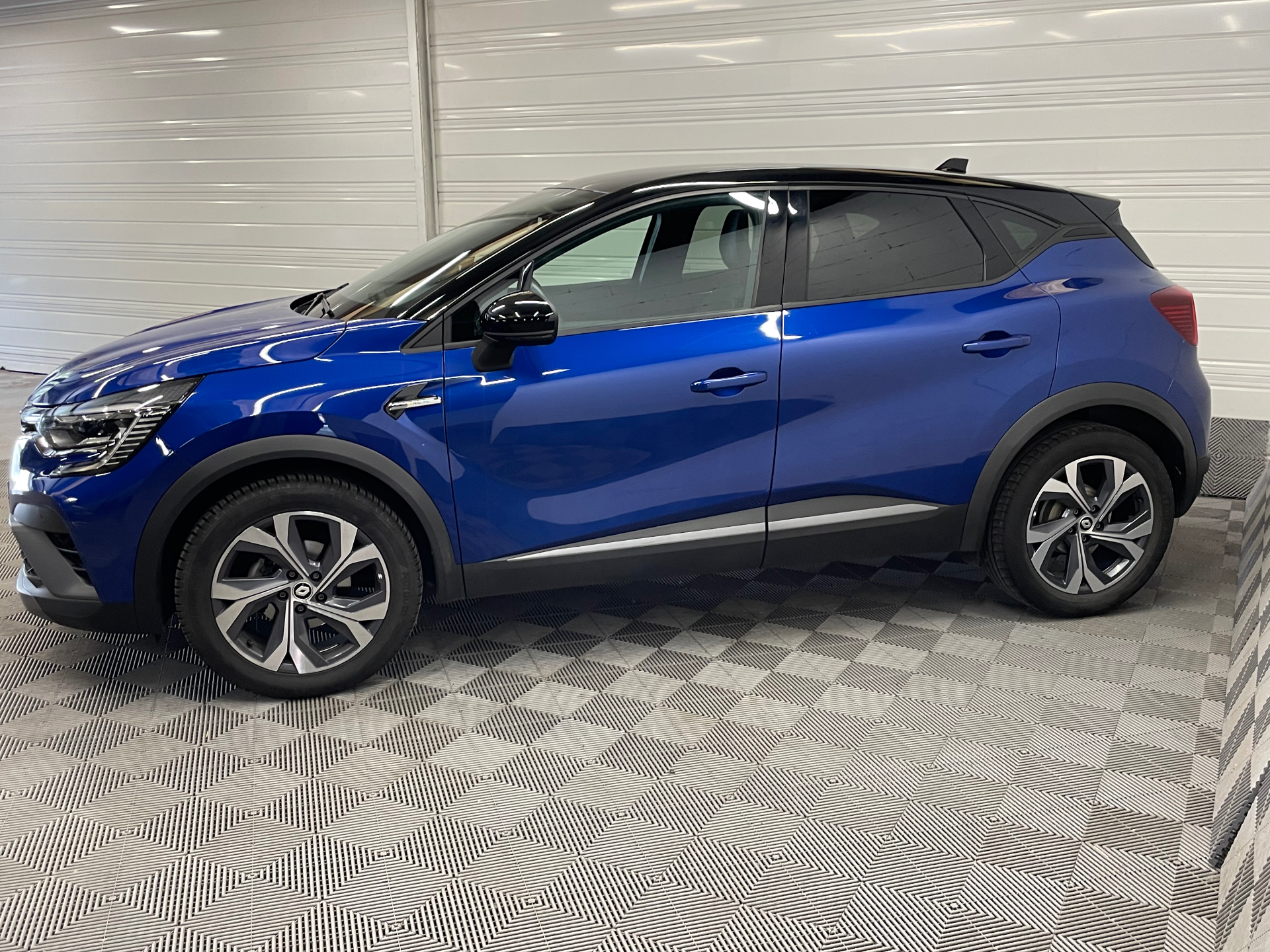 RENAULT CAPTUR mild hybrid 160 EDC R.S. line