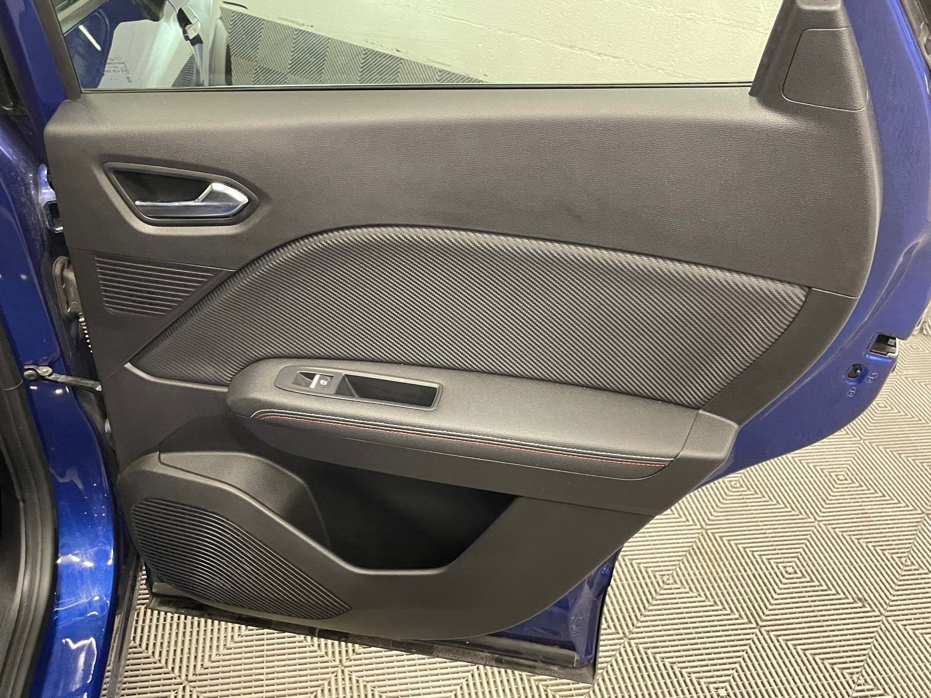 RENAULT CAPTUR mild hybrid 160 EDC R.S. line