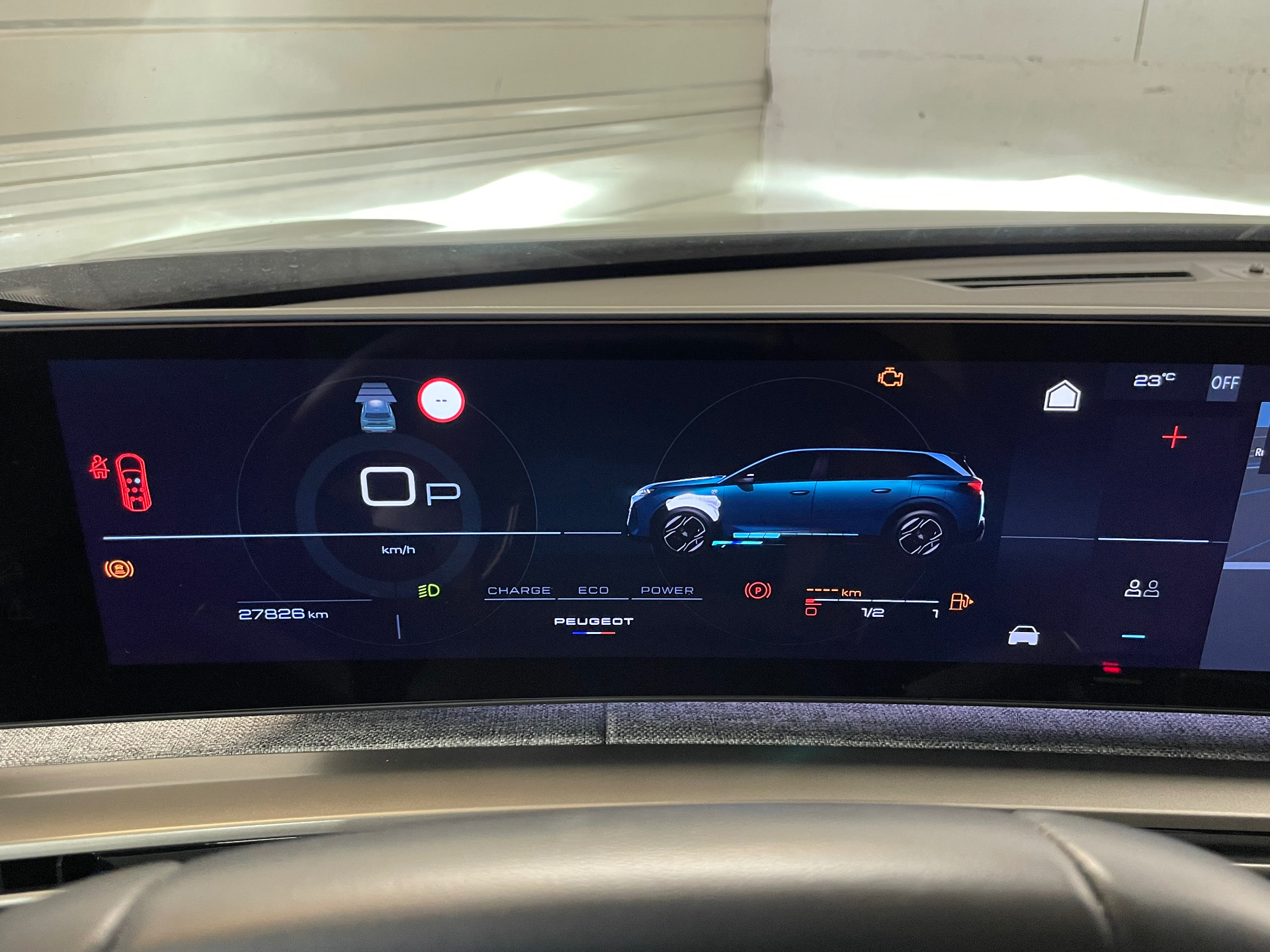 PEUGEOT 5008 Hybrid 145 ch e-DCS6 Allure