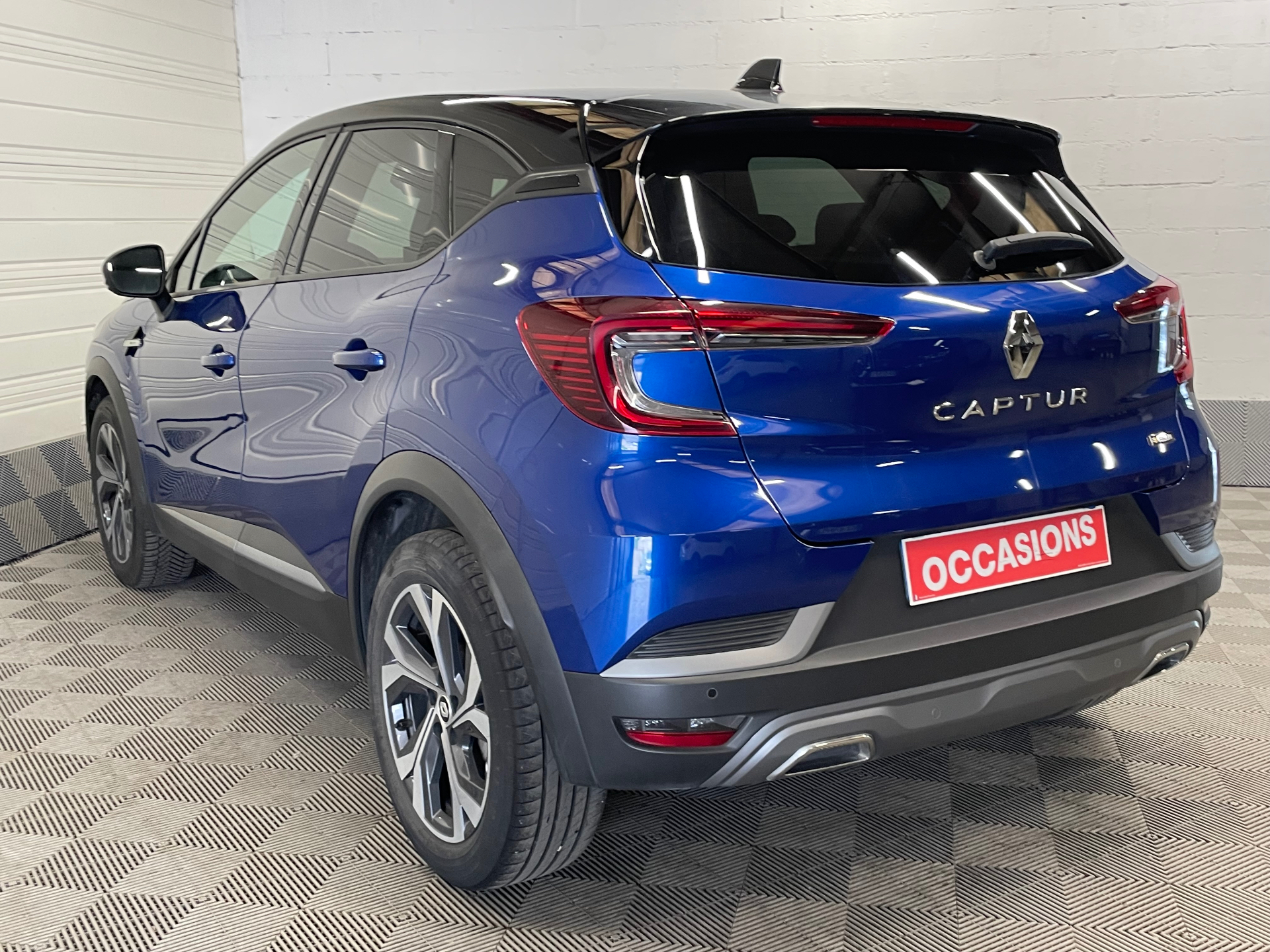 RENAULT CAPTUR mild hybrid 160 EDC R.S. line