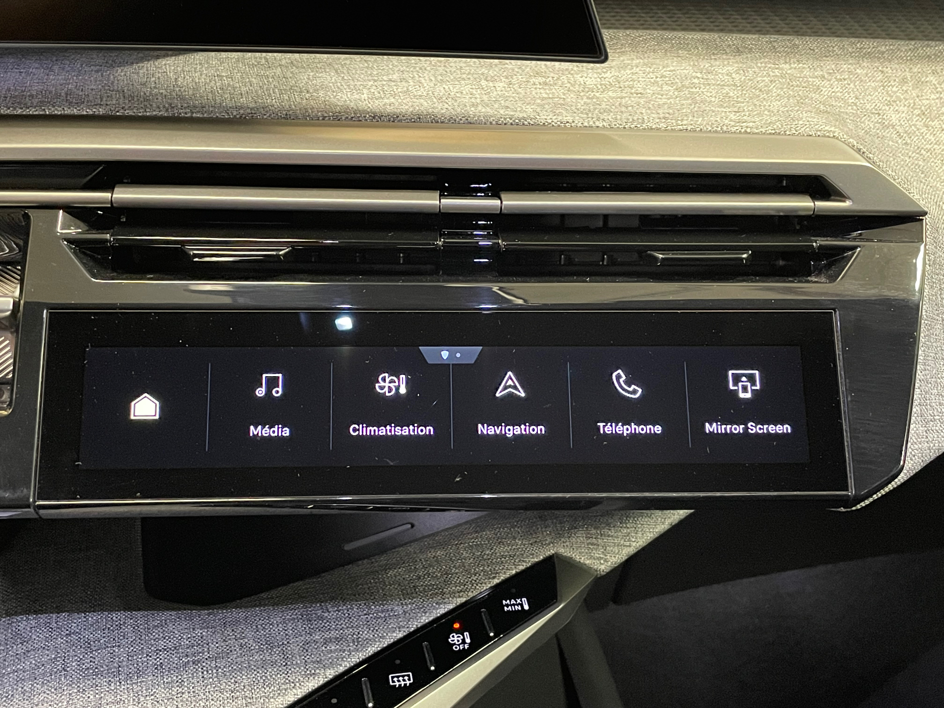 PEUGEOT 3008 Hybrid 145 e-DCS6 Allure