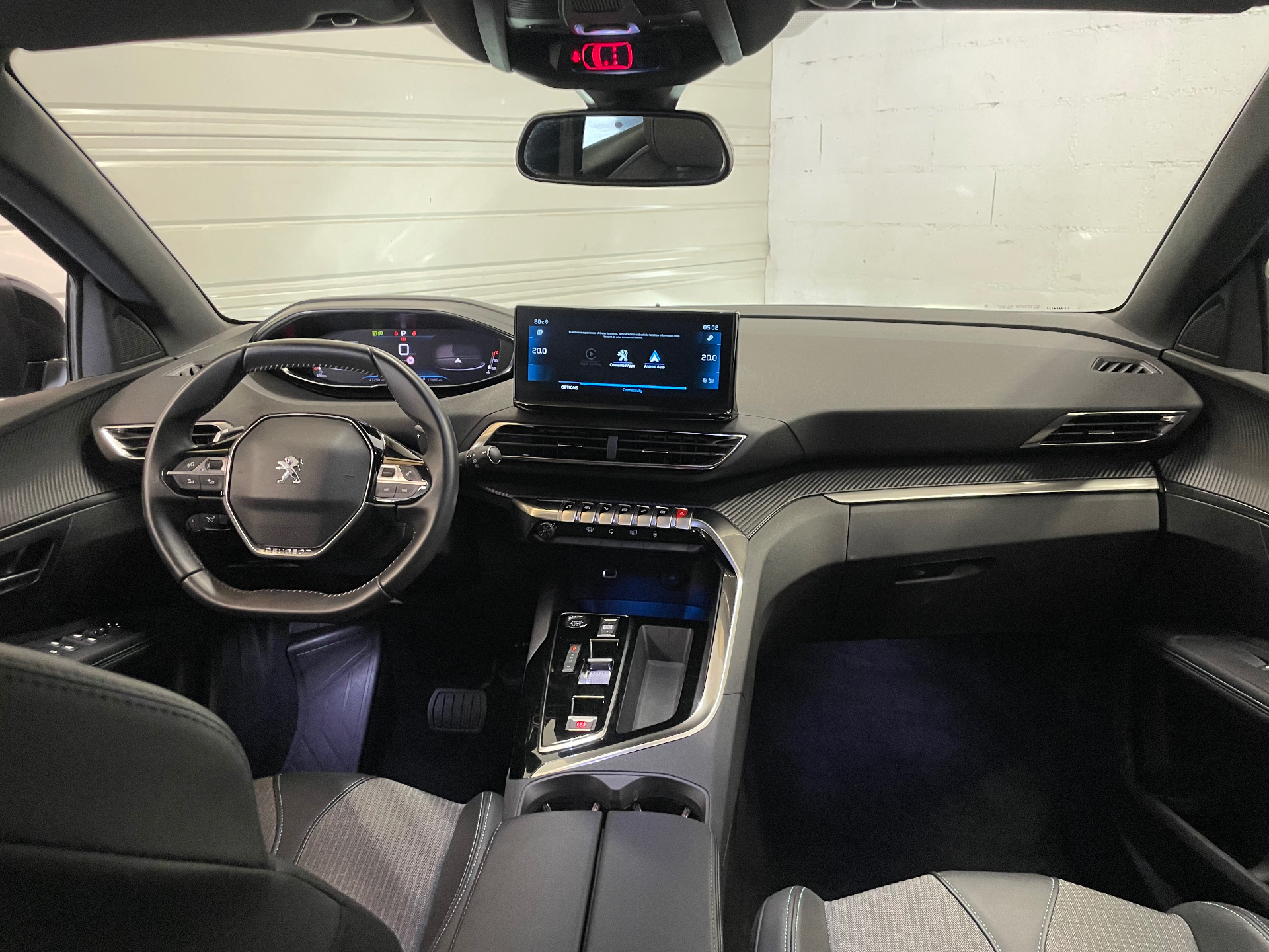 PEUGEOT 3008 Hybrid 136 e-DCS6 Allure Pack