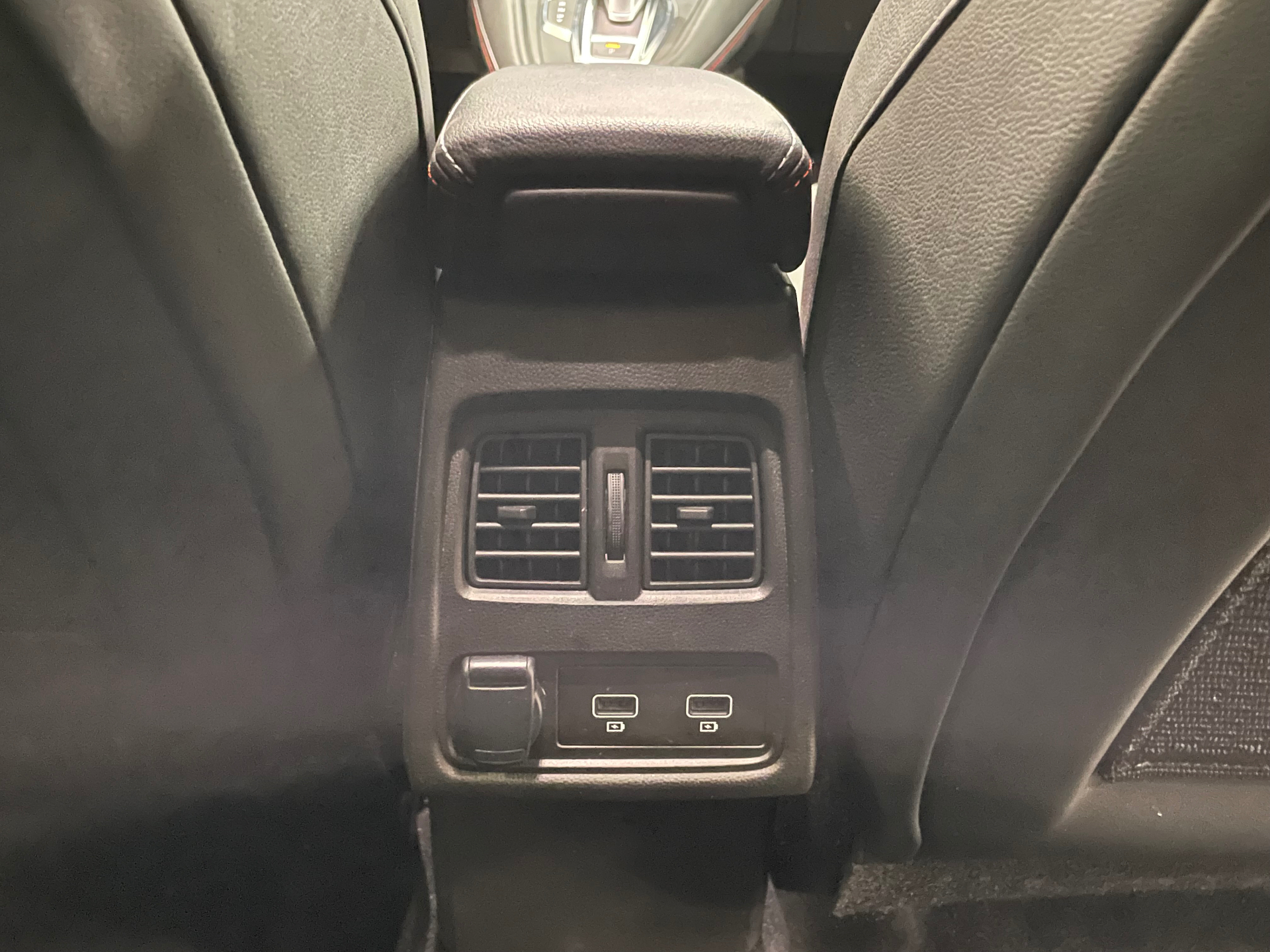 RENAULT CAPTUR mild hybrid 160 EDC R.S. line