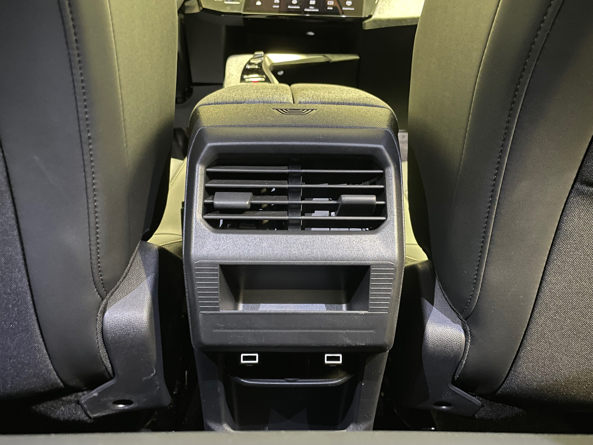 PEUGEOT 3008 Hybrid 145 e-DCS6 Allure