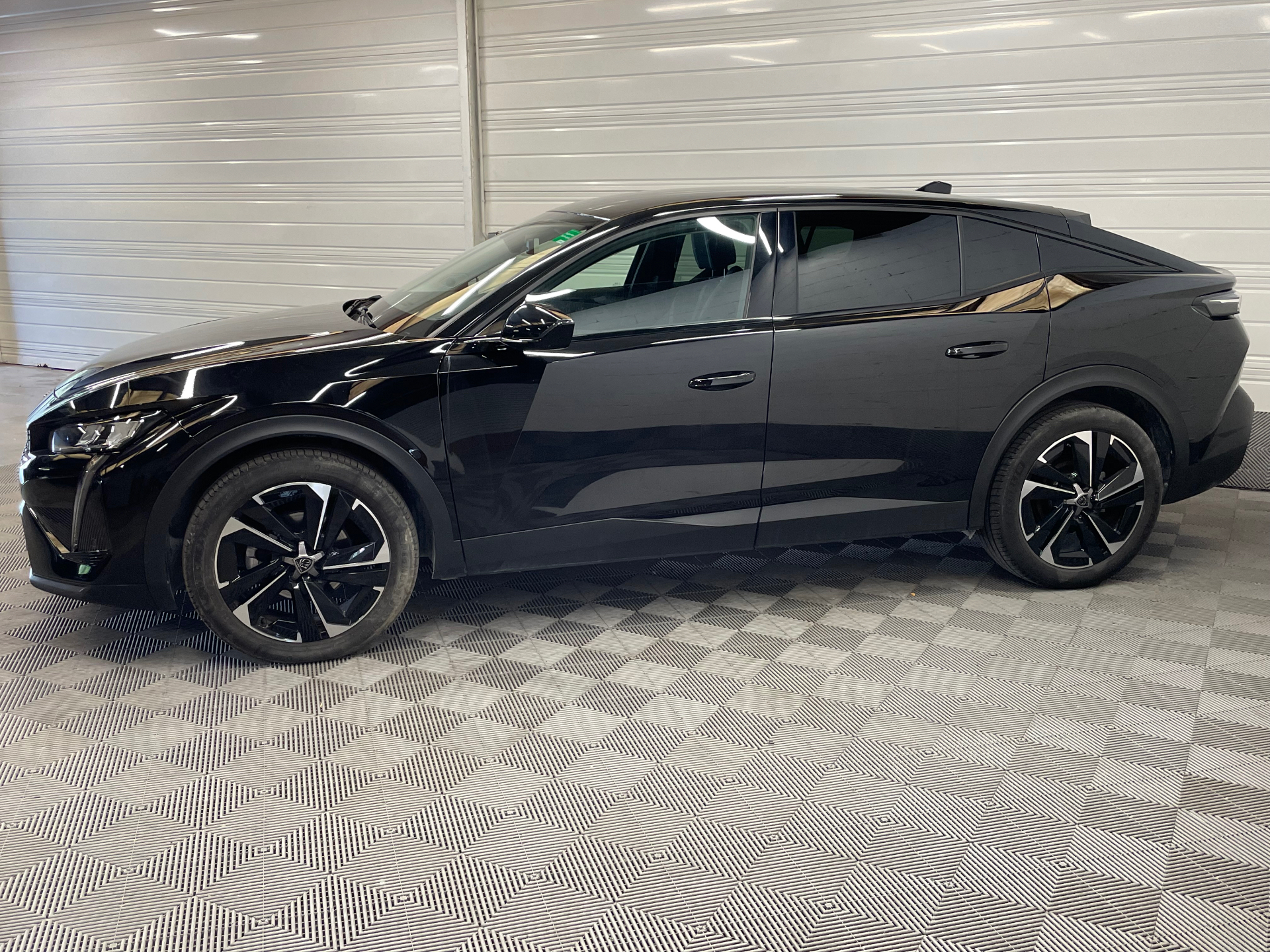 PEUGEOT 408 Hybrid 145 e-DCS6 Allure
