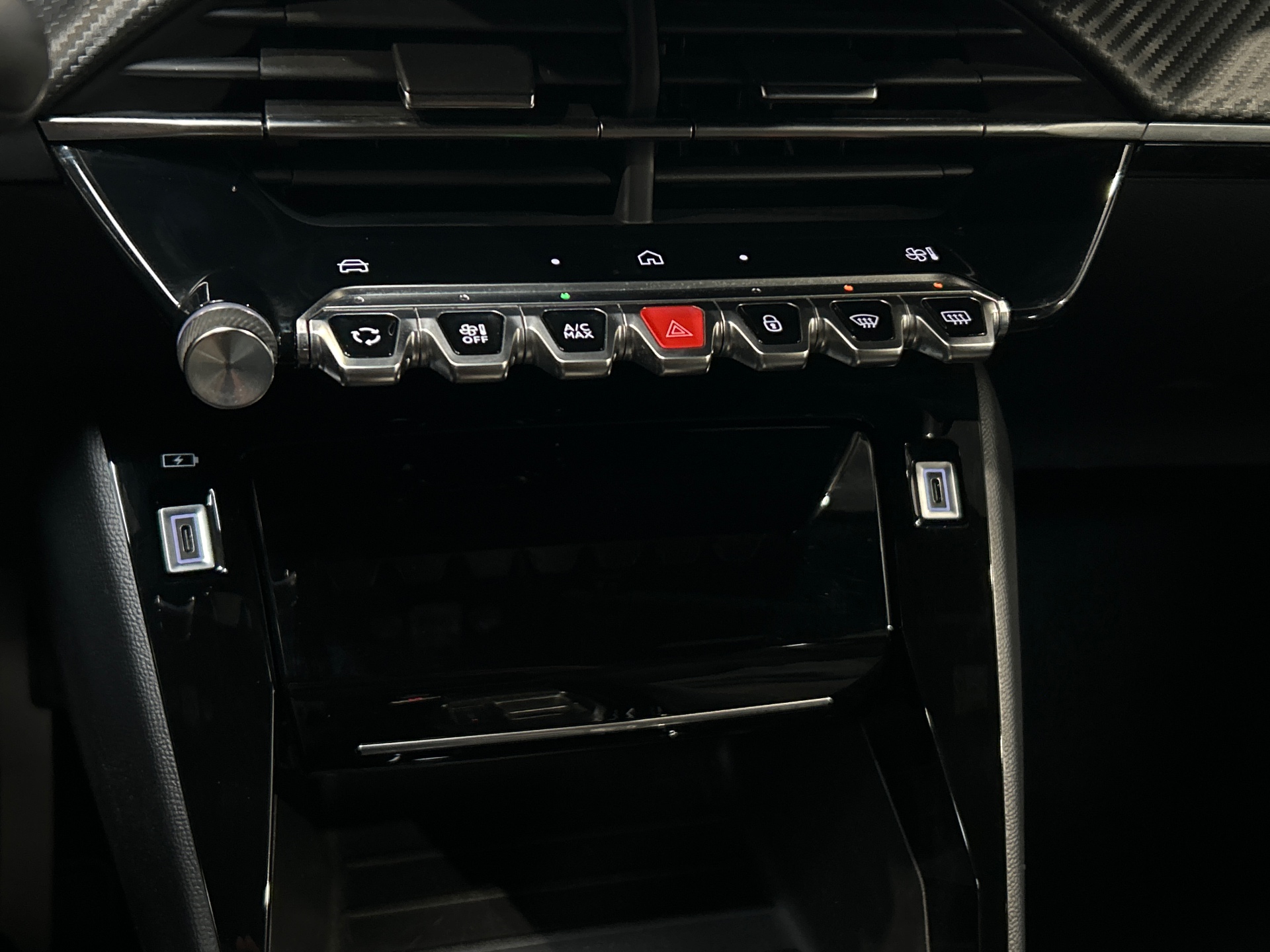 PEUGEOT 2008 Hybrid 145 e-DCS6 Allure