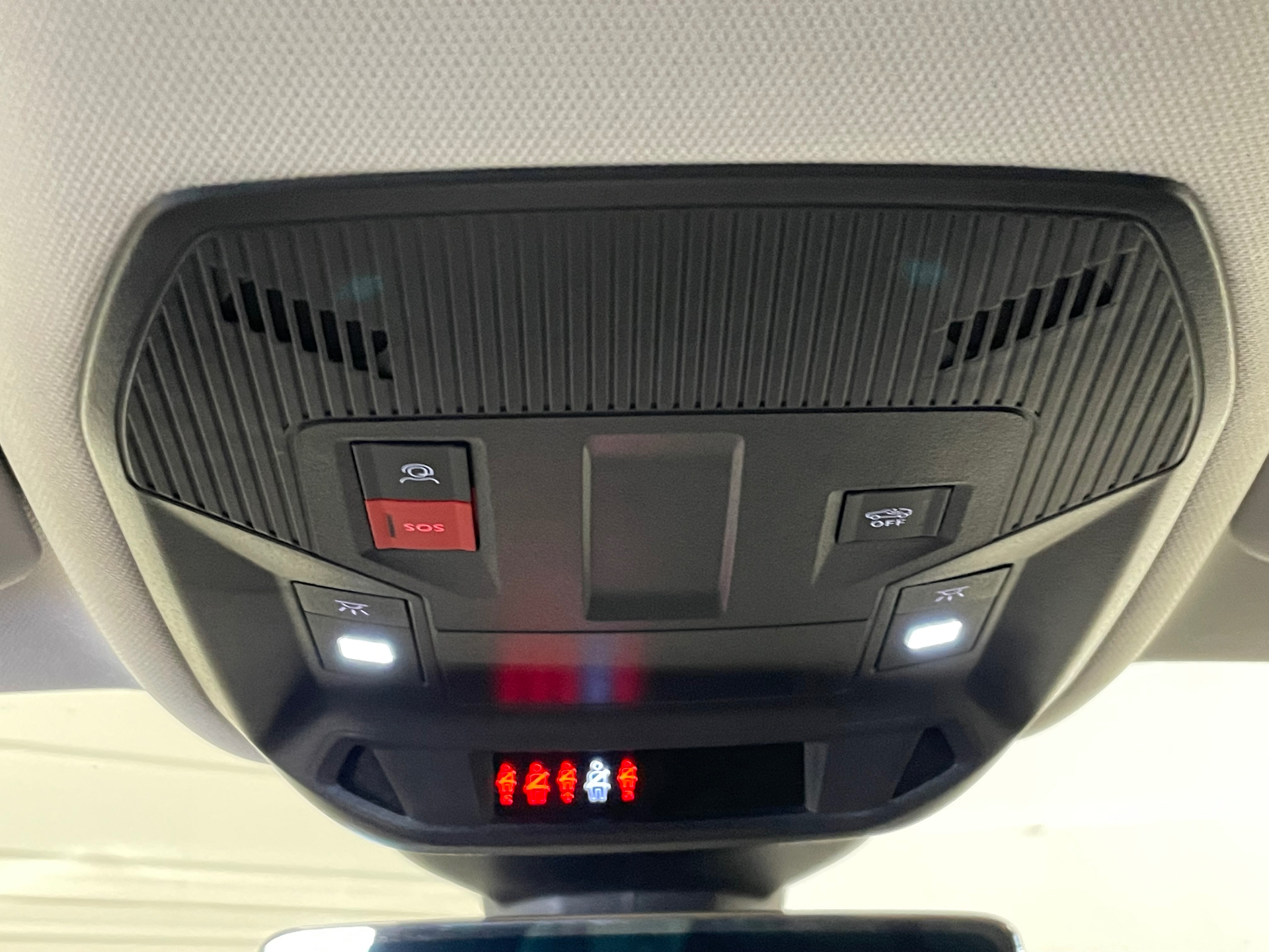 PEUGEOT 408 Hybrid 145 e-DCS6 Allure