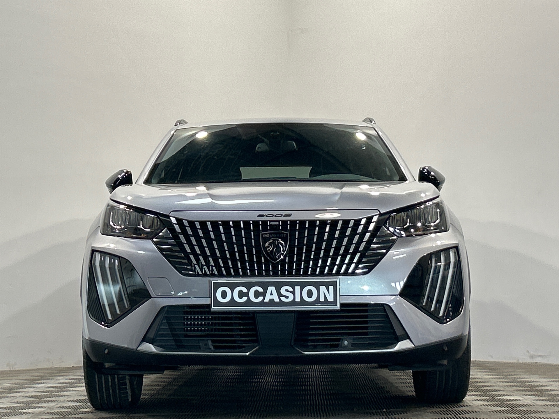 PEUGEOT 2008 Hybrid 145 e-DCS6 Allure