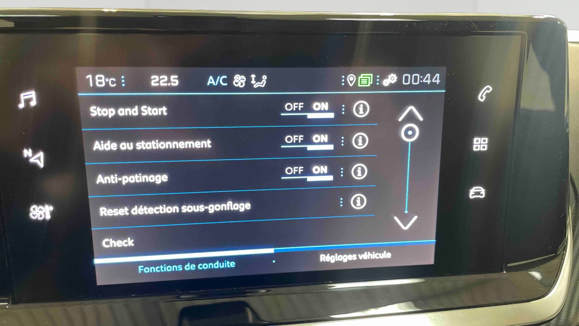 PEUGEOT 2008 BUSINESS BlueHDi 130 S&S EAT8 Active Business - 5P