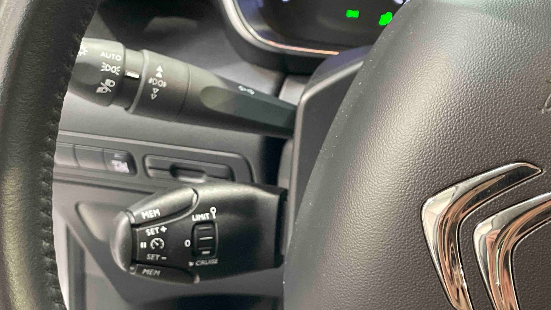 CITROEN C3 AIRCROSS BlueHDi 110 S&S BVM6 Shine - 5P