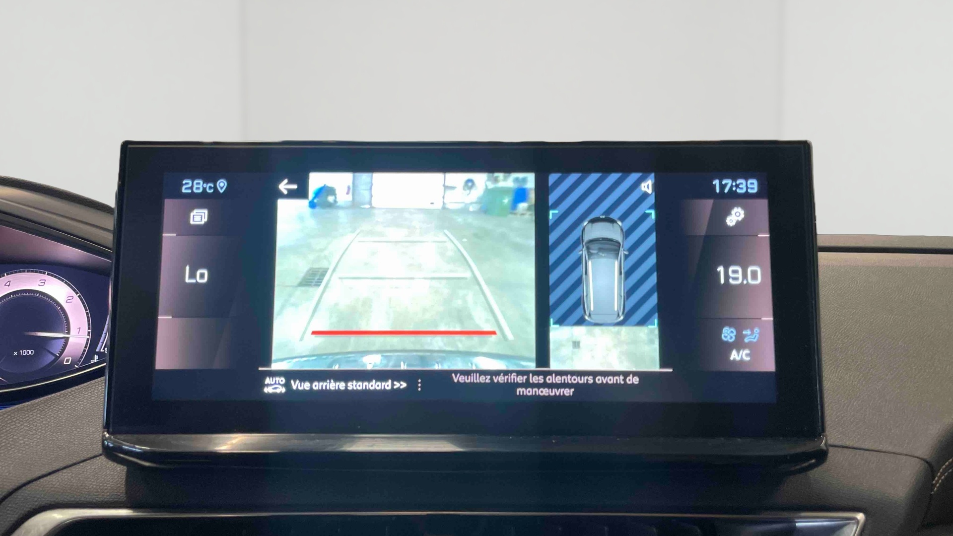 PEUGEOT 5008 BlueHDi 130ch S&S EAT8 GT