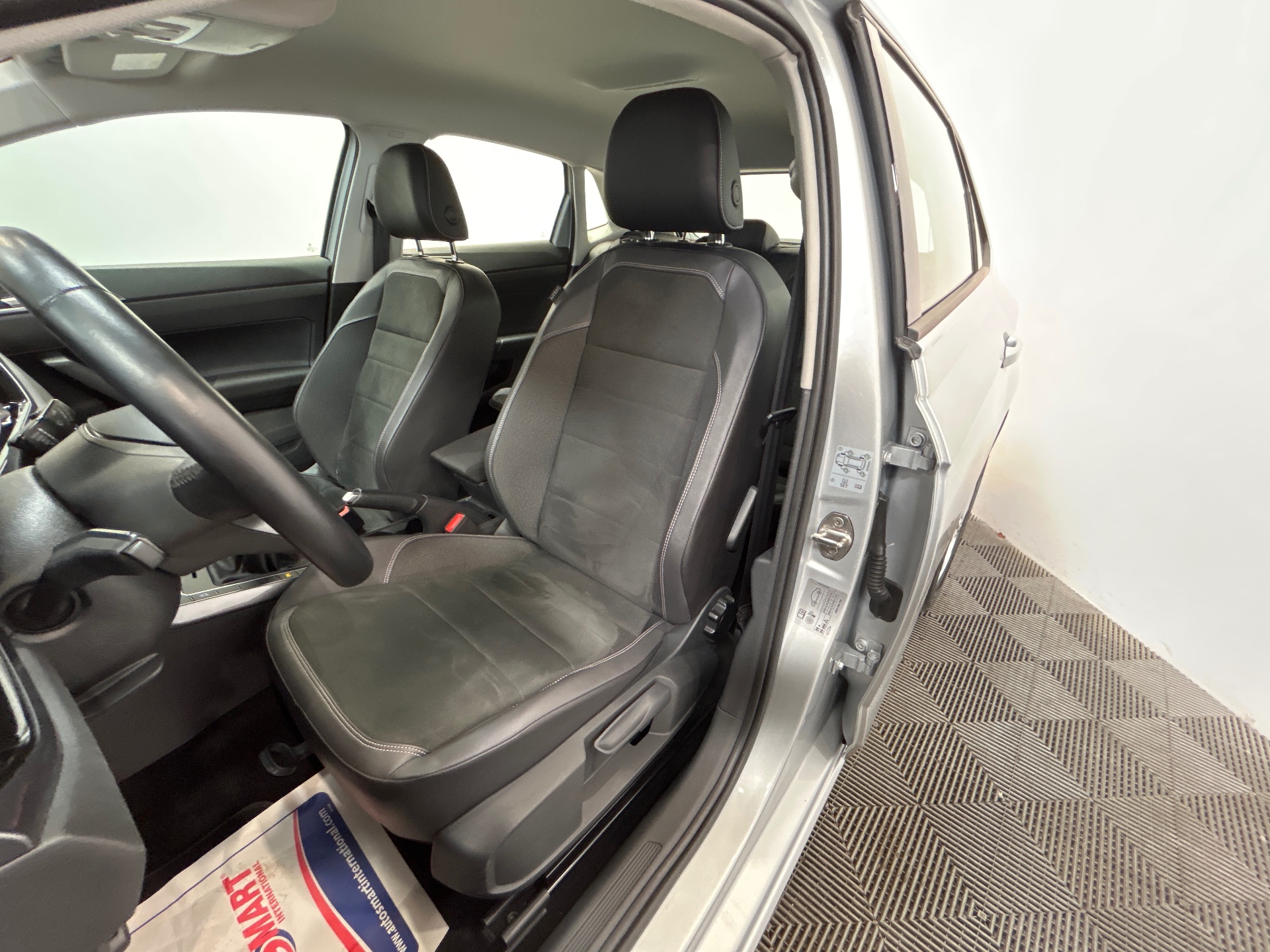 VOLKSWAGEN POLO Style 1.0 TSI 95