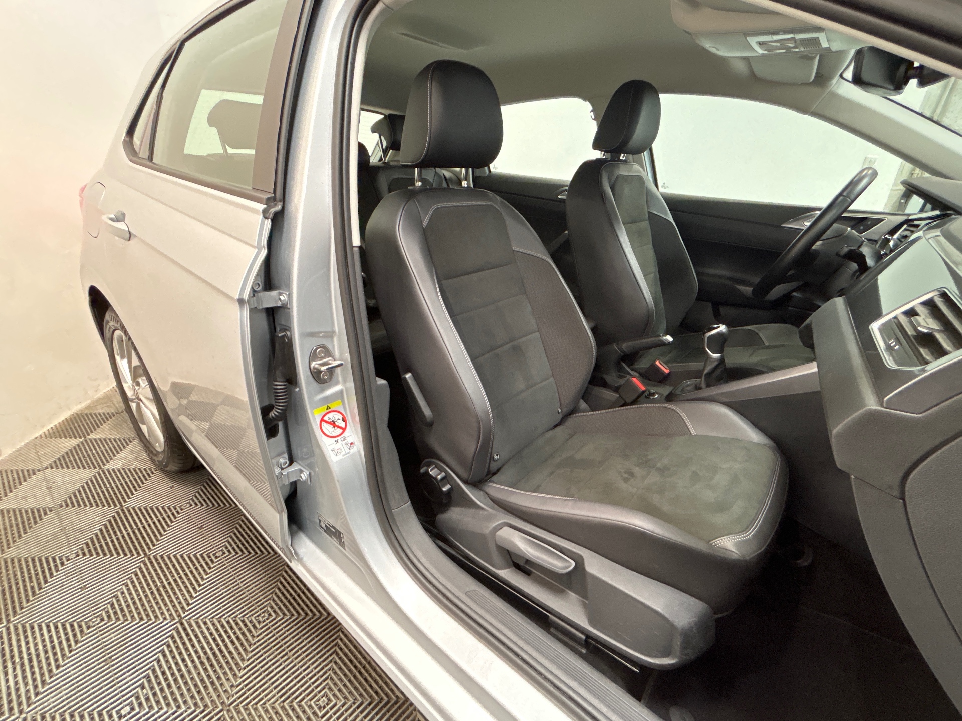 VOLKSWAGEN POLO Style 1.0 TSI 95