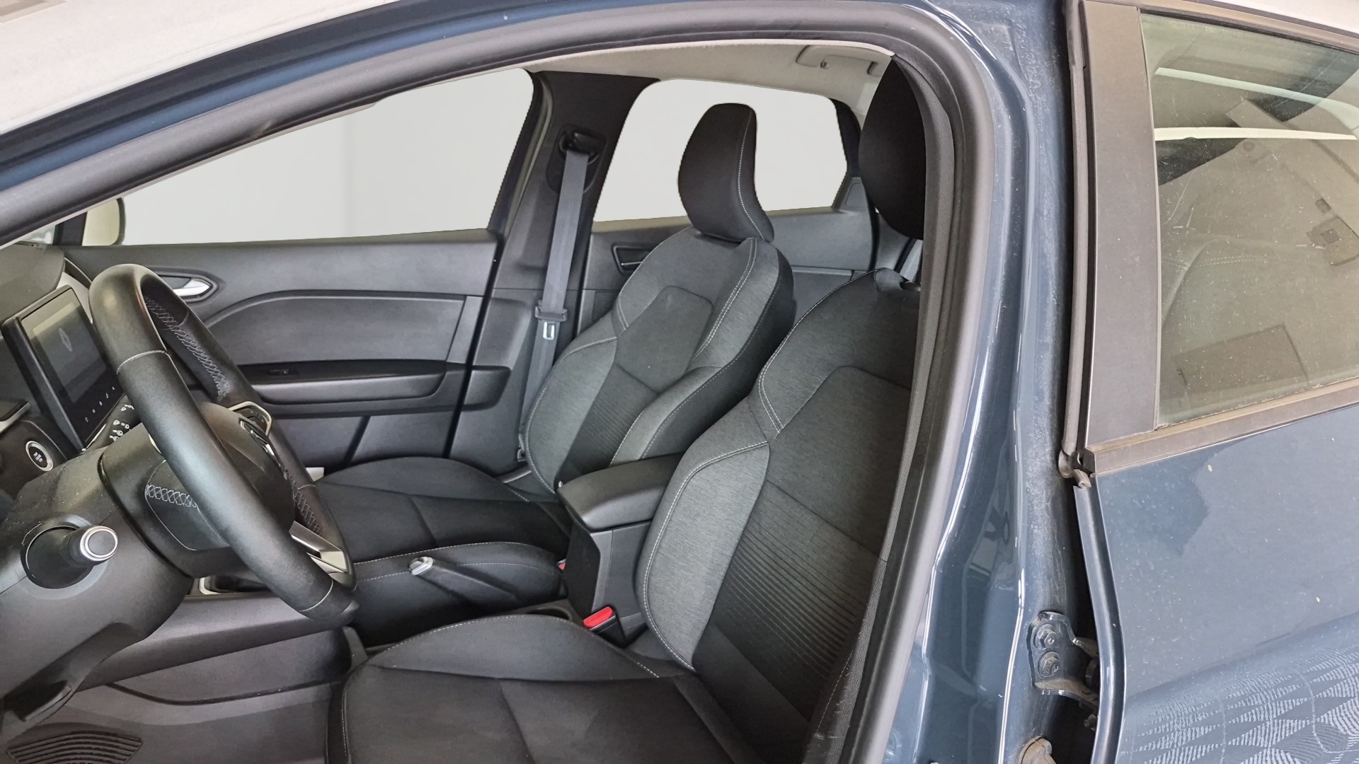 RENAULT CAPTUR TCe 100 GPL - 21 Business