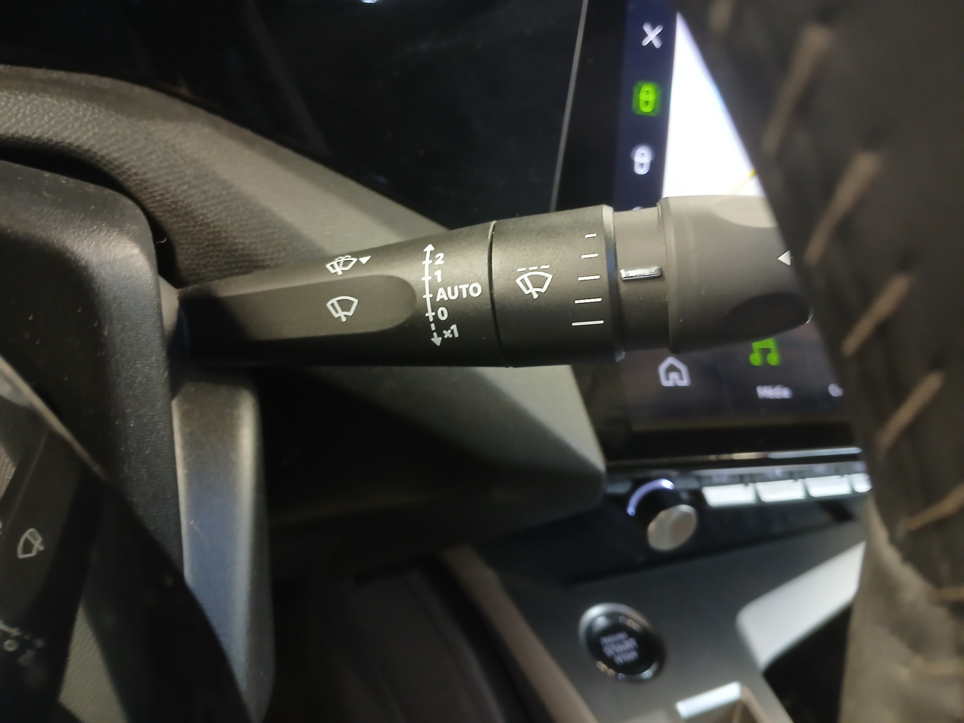 PEUGEOT 408 Hybrid 145 e-DCS6 Allure