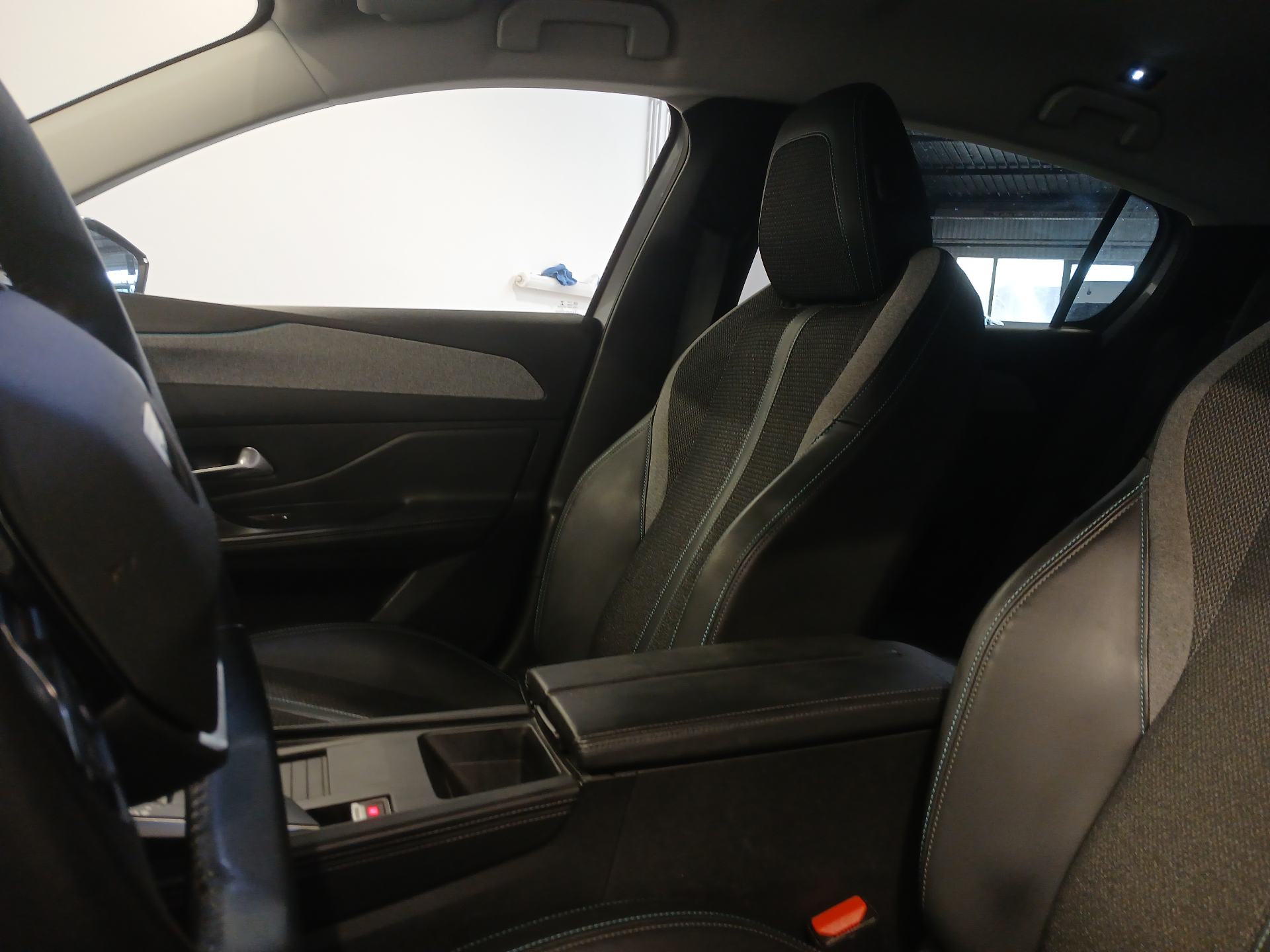 PEUGEOT 308 BlueHDi 130ch S&S EAT8 Allure