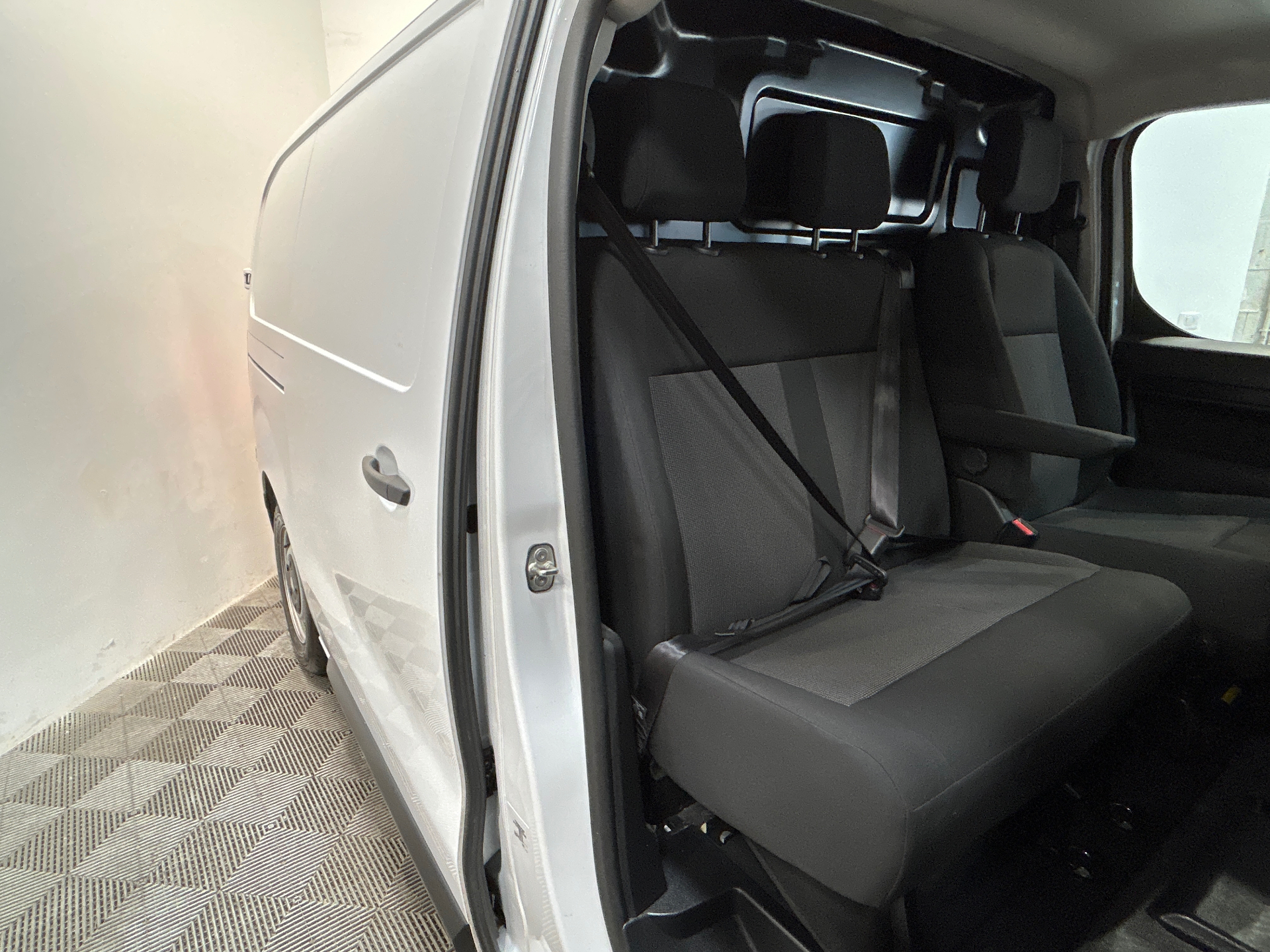 CITROEN JUMPY FOURGON Fourgon Taille M BlueHDi 120 S&S BVM6