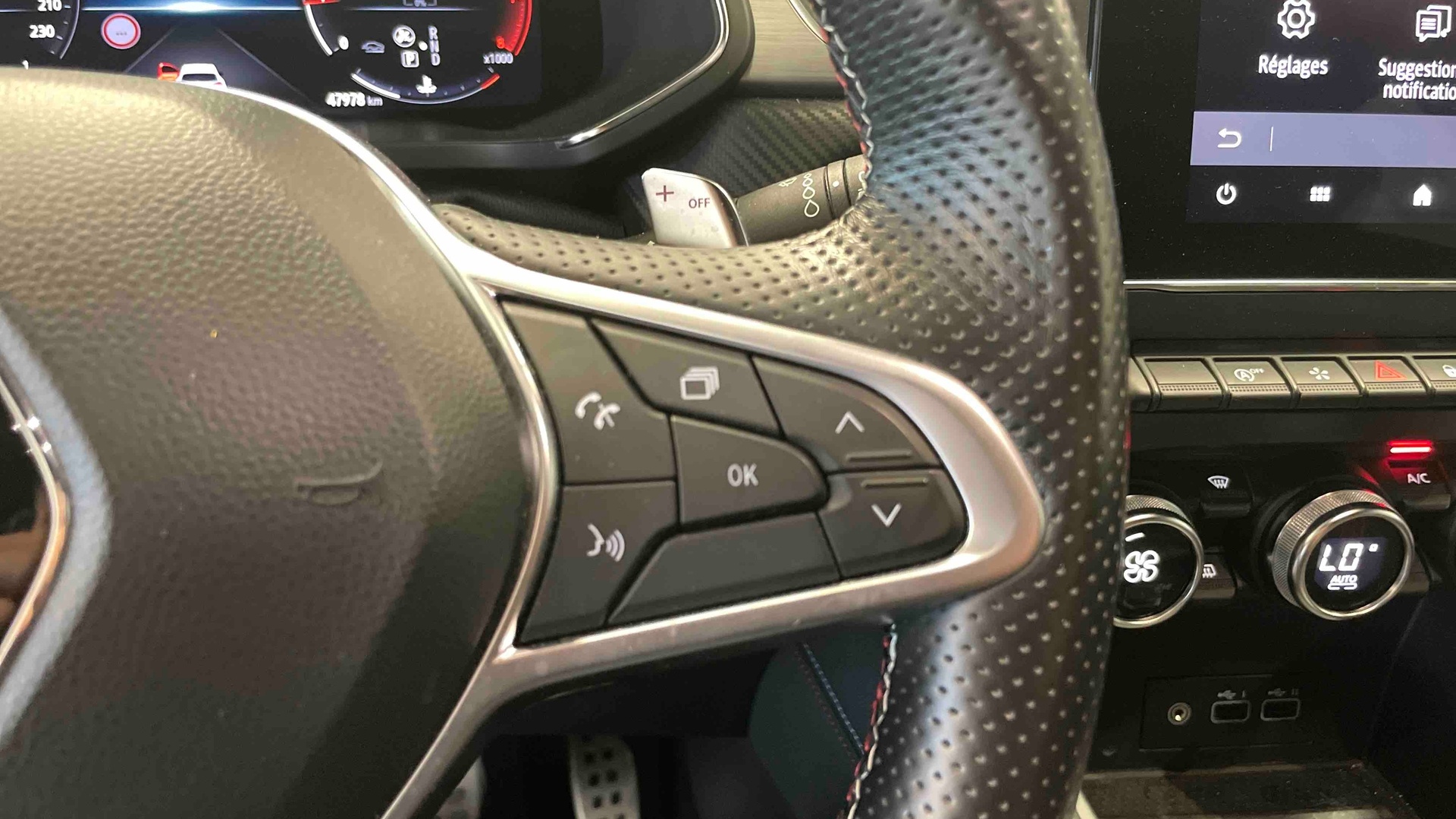 RENAULT CAPTUR mild hybrid 160 EDC R.S. line