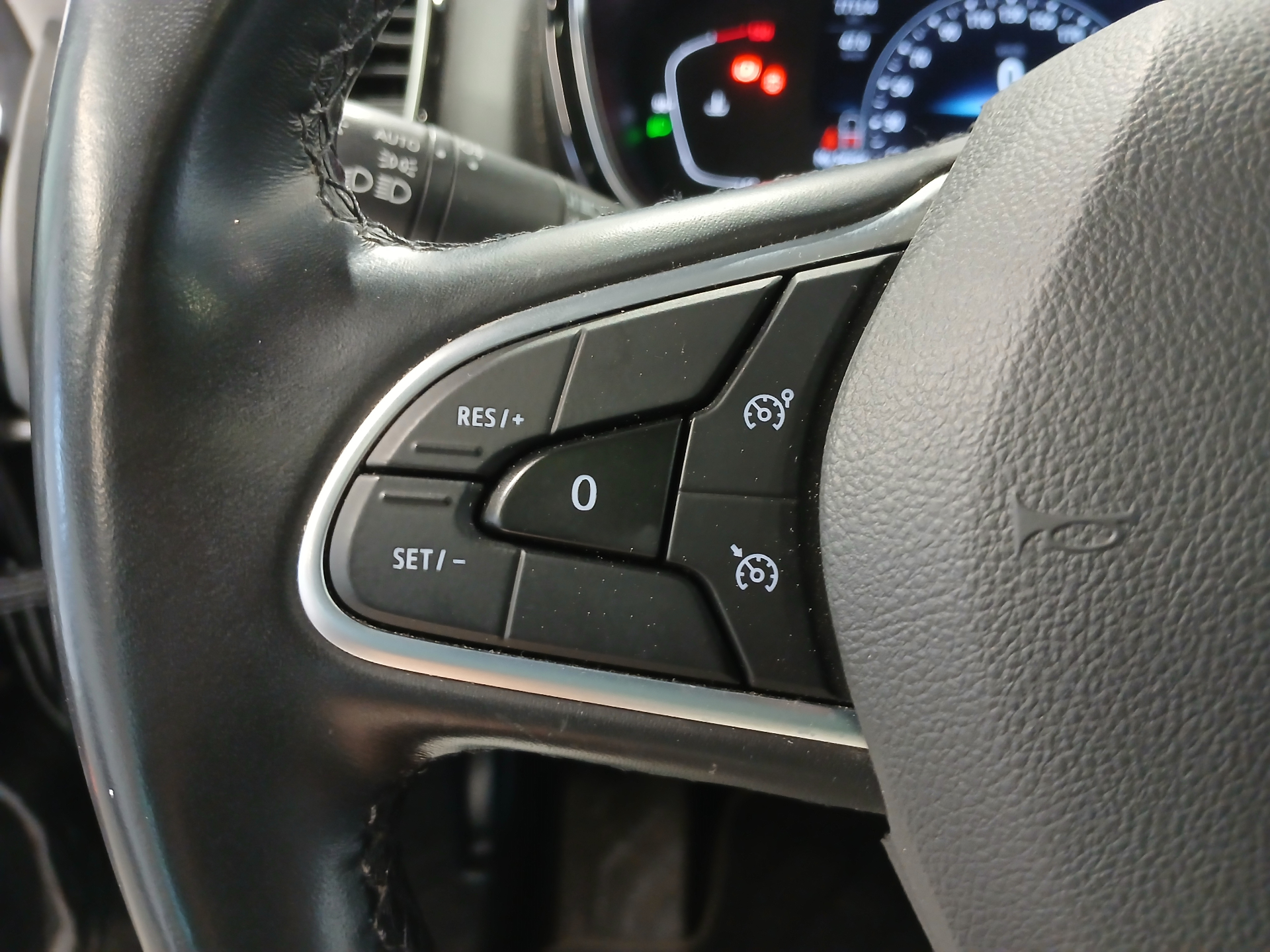 RENAULT ESPACE V Blue dCi 160 EDC Evolution