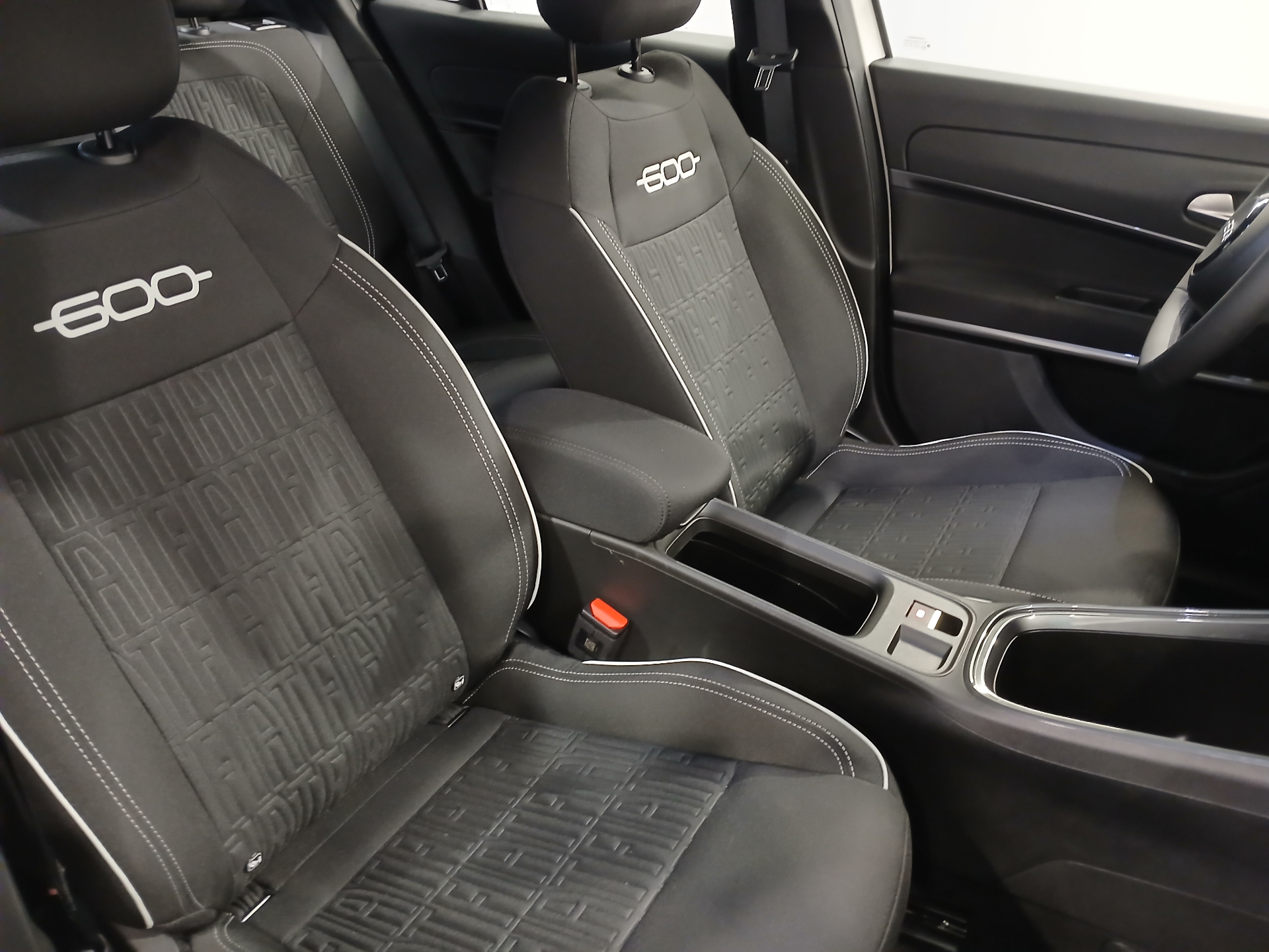 FIAT 600 T-Gen 3 1.2 Hybrid 145ch eDCT6 Pop