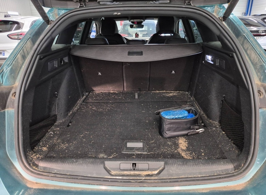 PEUGEOT 308 SW BlueHDi 130ch S&S EAT8 GT