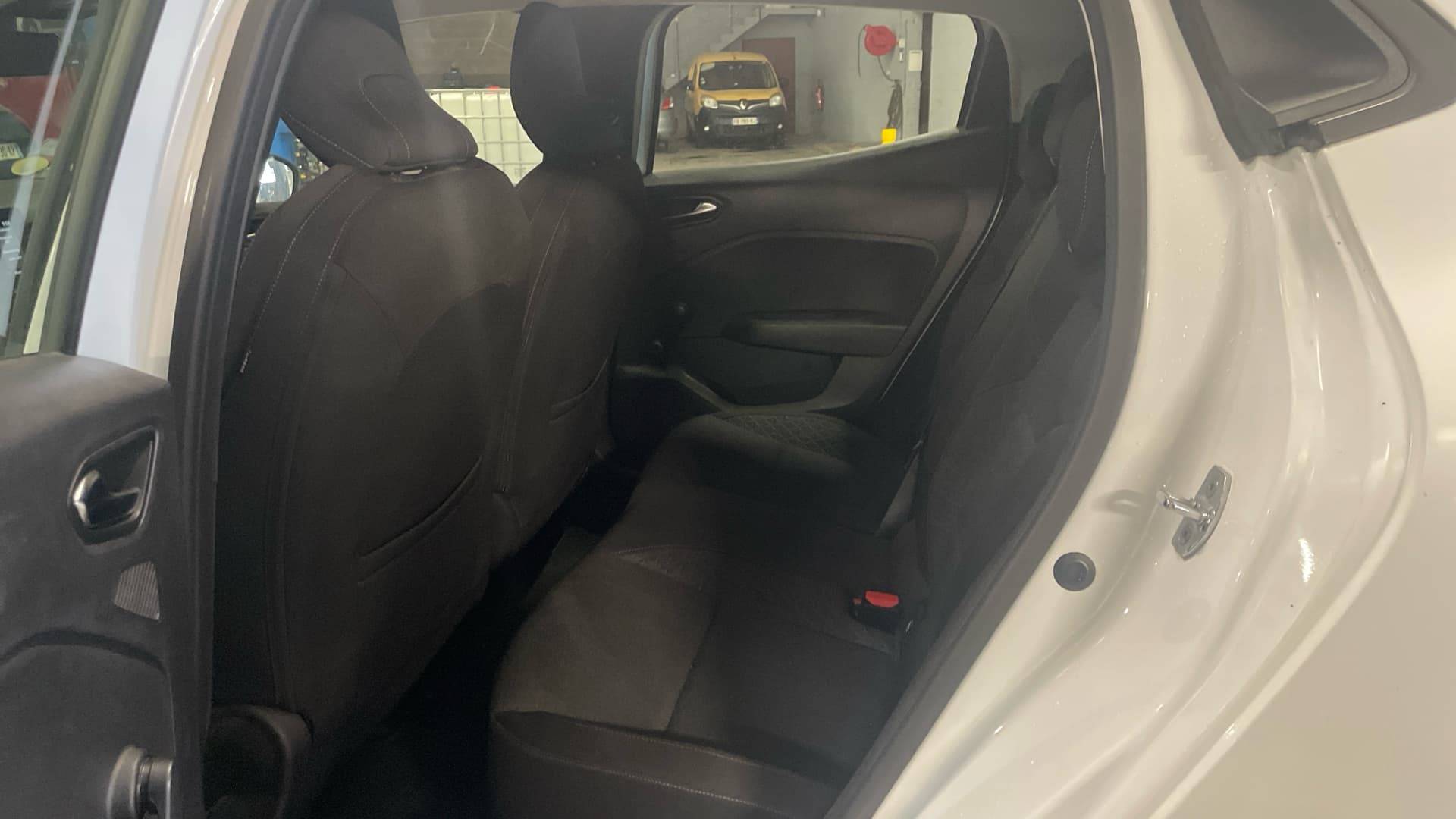 RENAULT CLIO V Blue dCi 85 Business