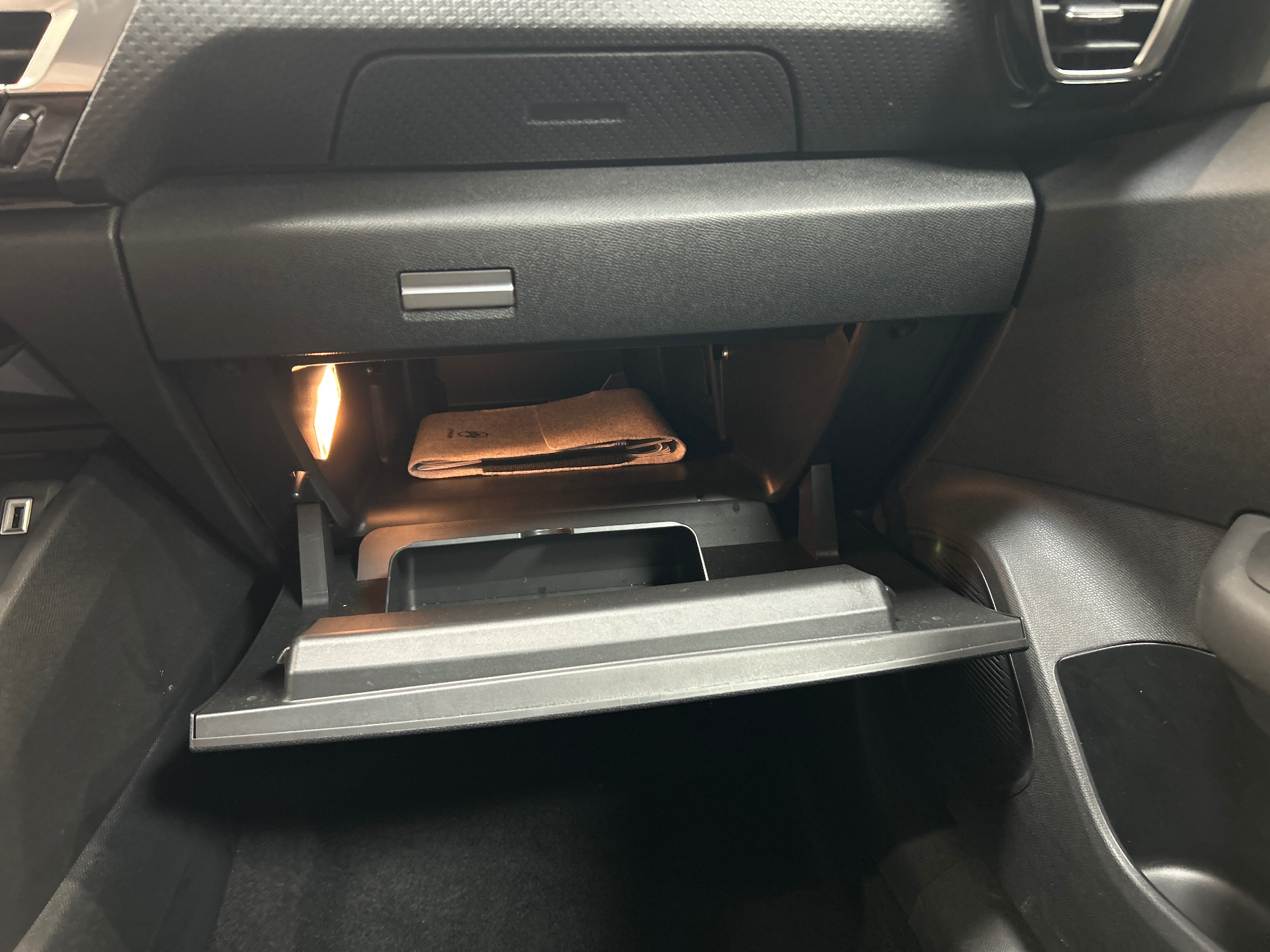 CITROEN C4 X 130 S&S EAT8 SHINE