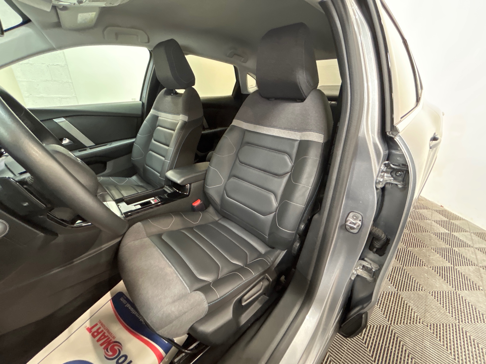 CITROEN C4 X 130 S&S EAT8 SHINE
