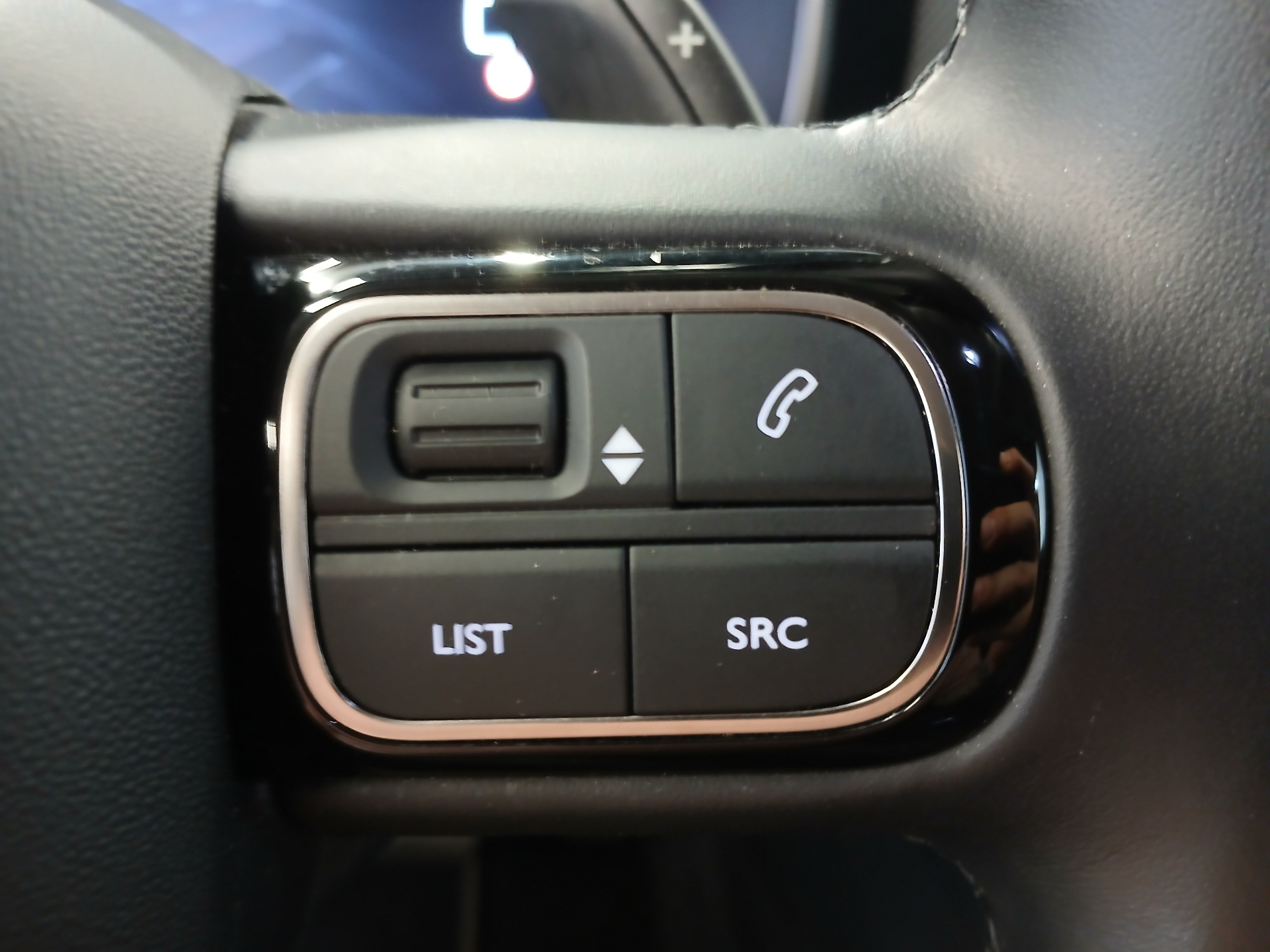 CITROEN C5 AIRCROSS HYB 136 CH BOITE AUTO SHINE