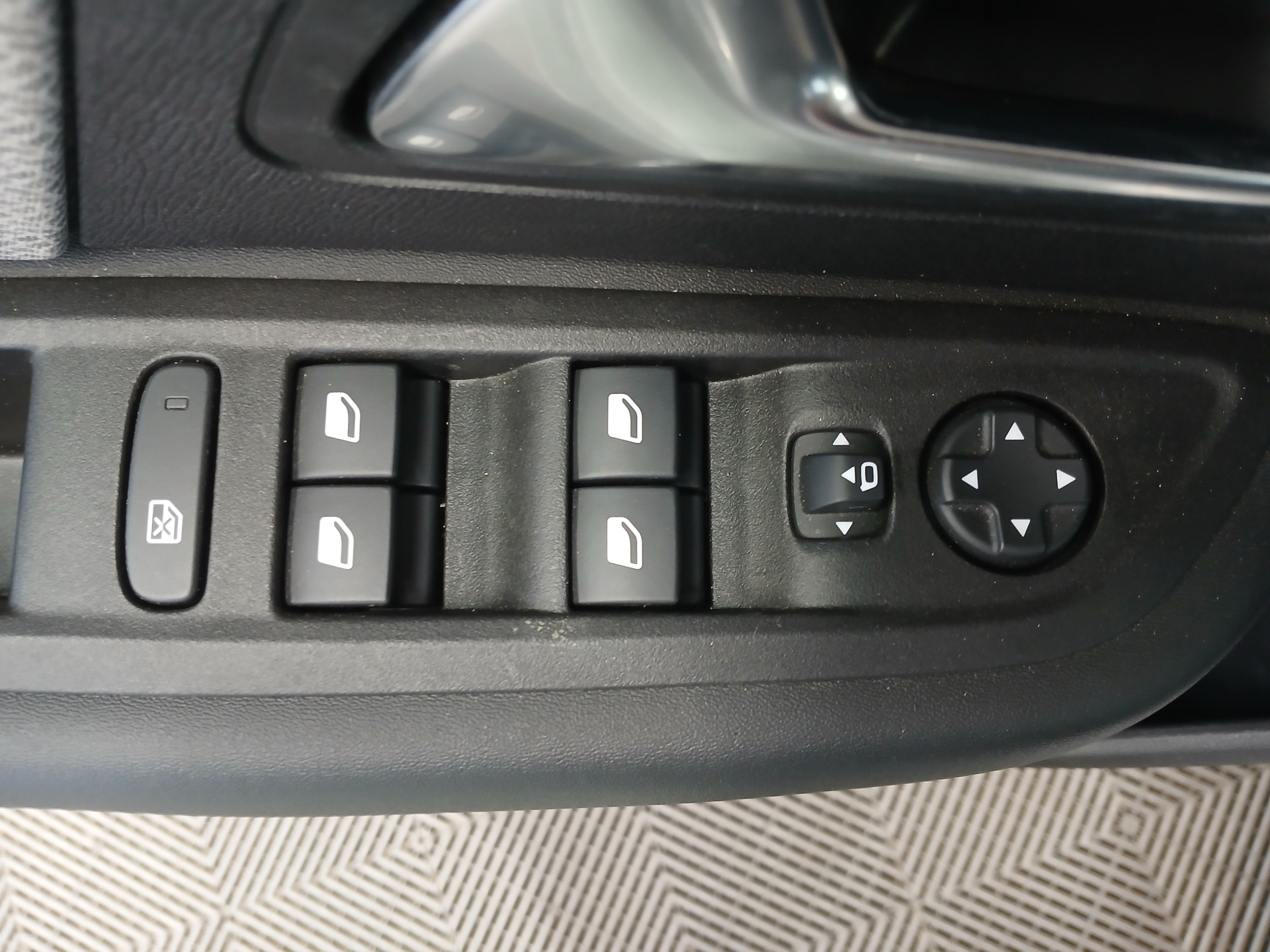 CITROEN C4 BlueHDi 130ch EAT8 MAX