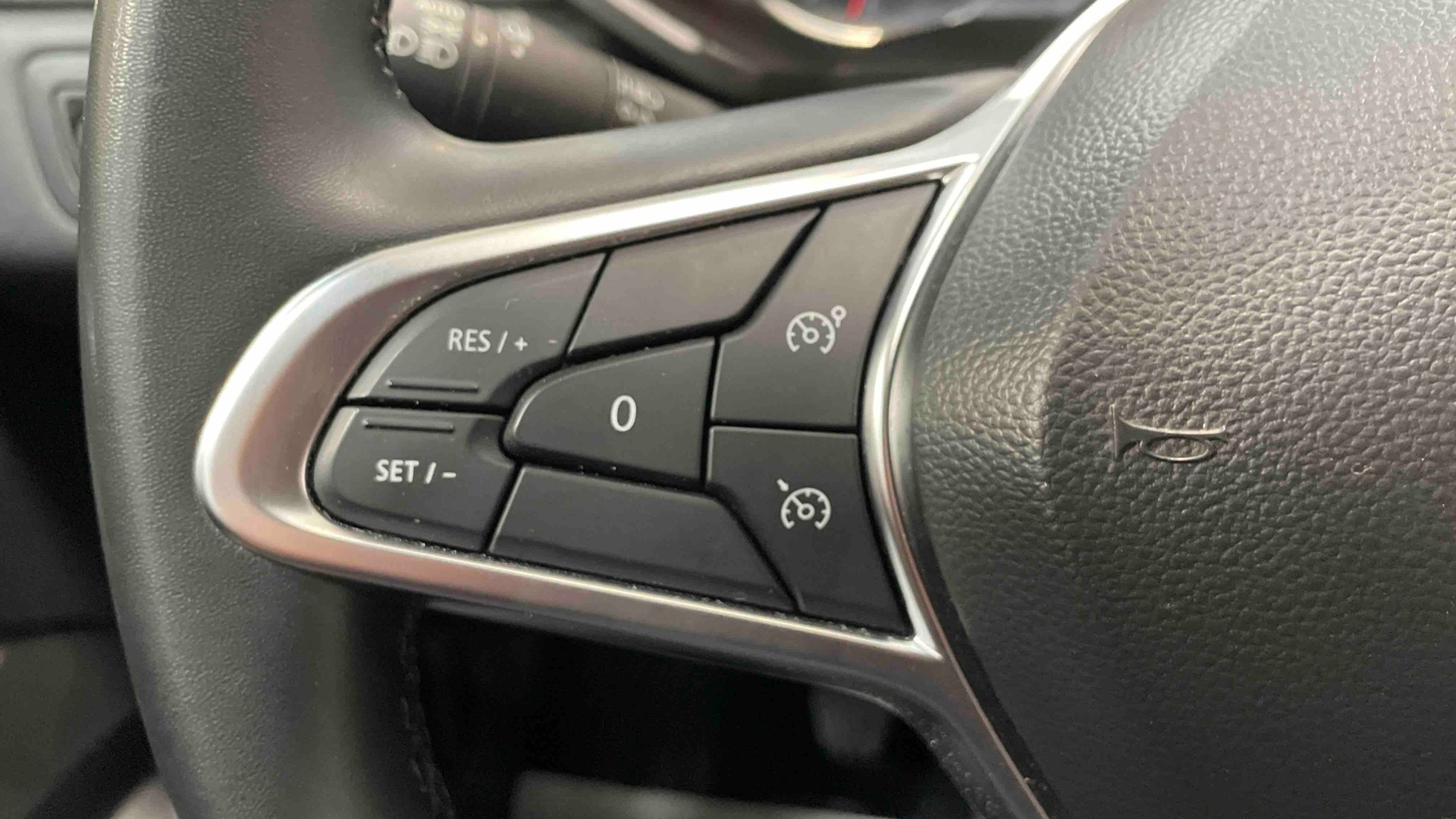 RENAULT CAPTUR TCe 90 Evolution - 5P
