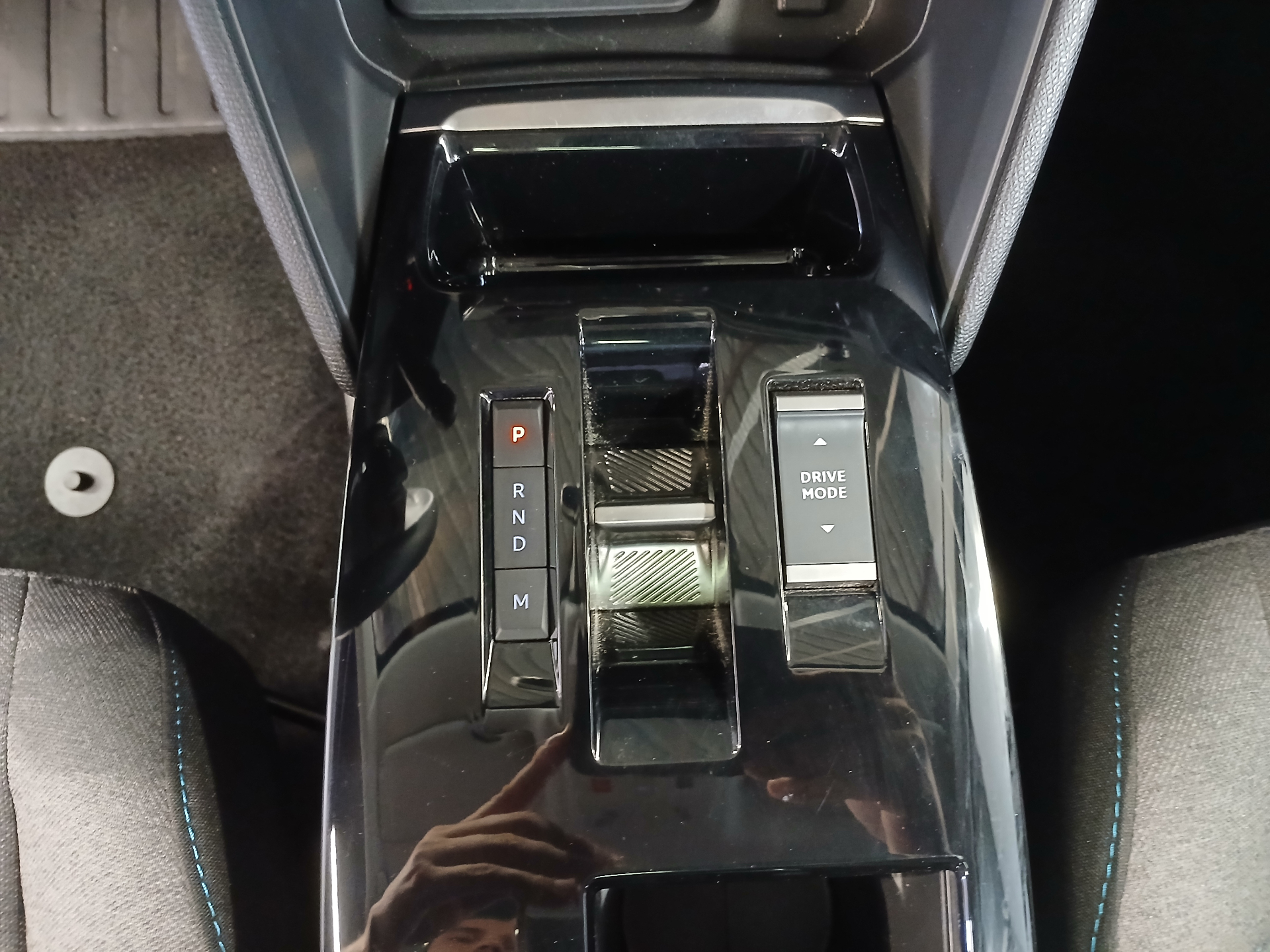 CITROEN C4 BlueHDi 130ch EAT8 MAX