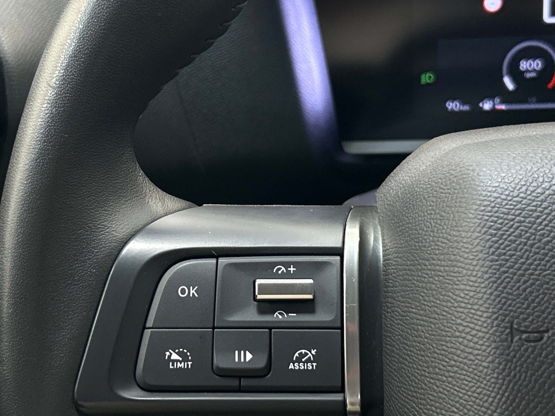 CITROEN C4 PureTech 130 BVM6 Plus