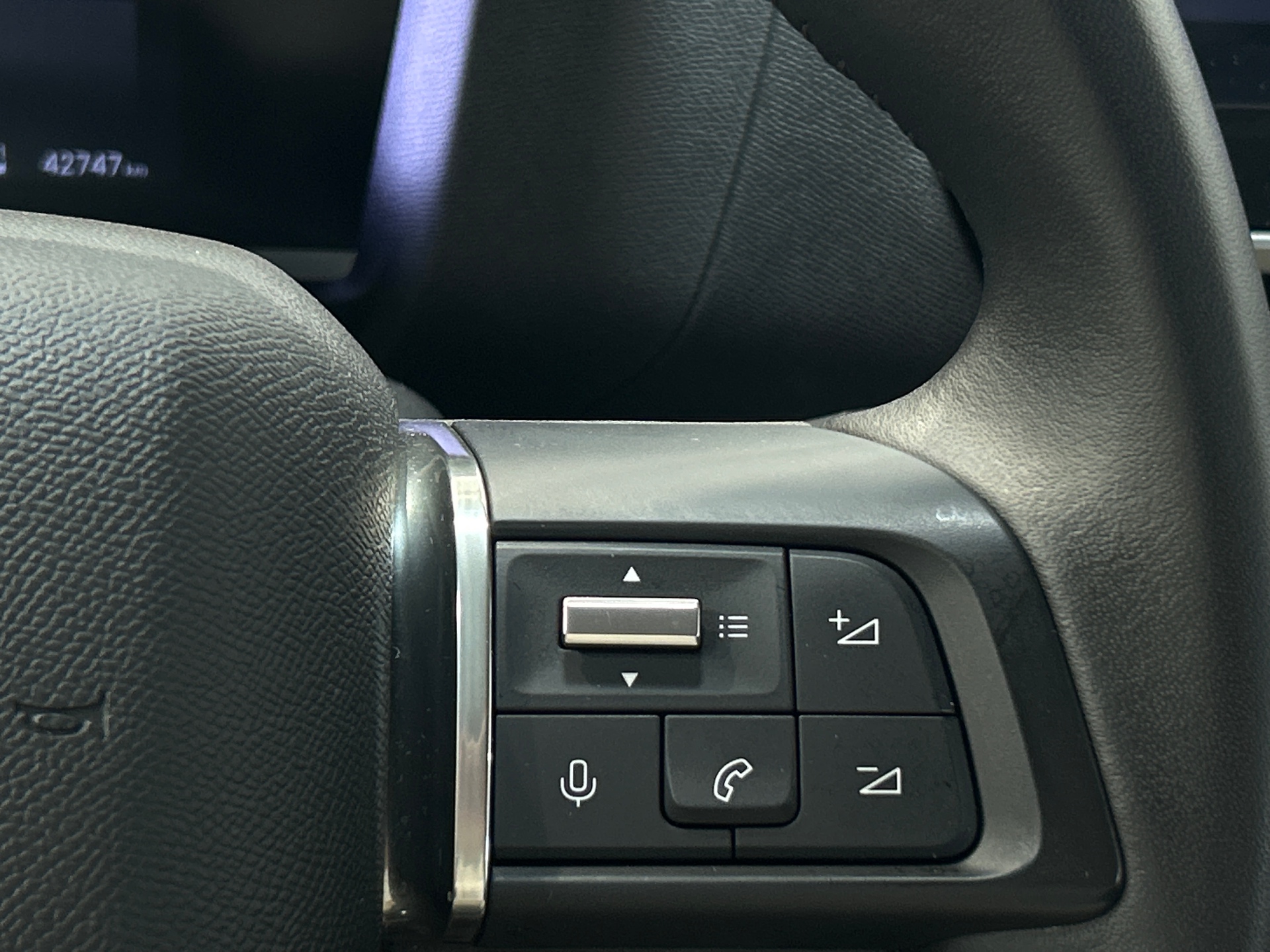 CITROEN C4 PureTech 130 BVM6 Plus