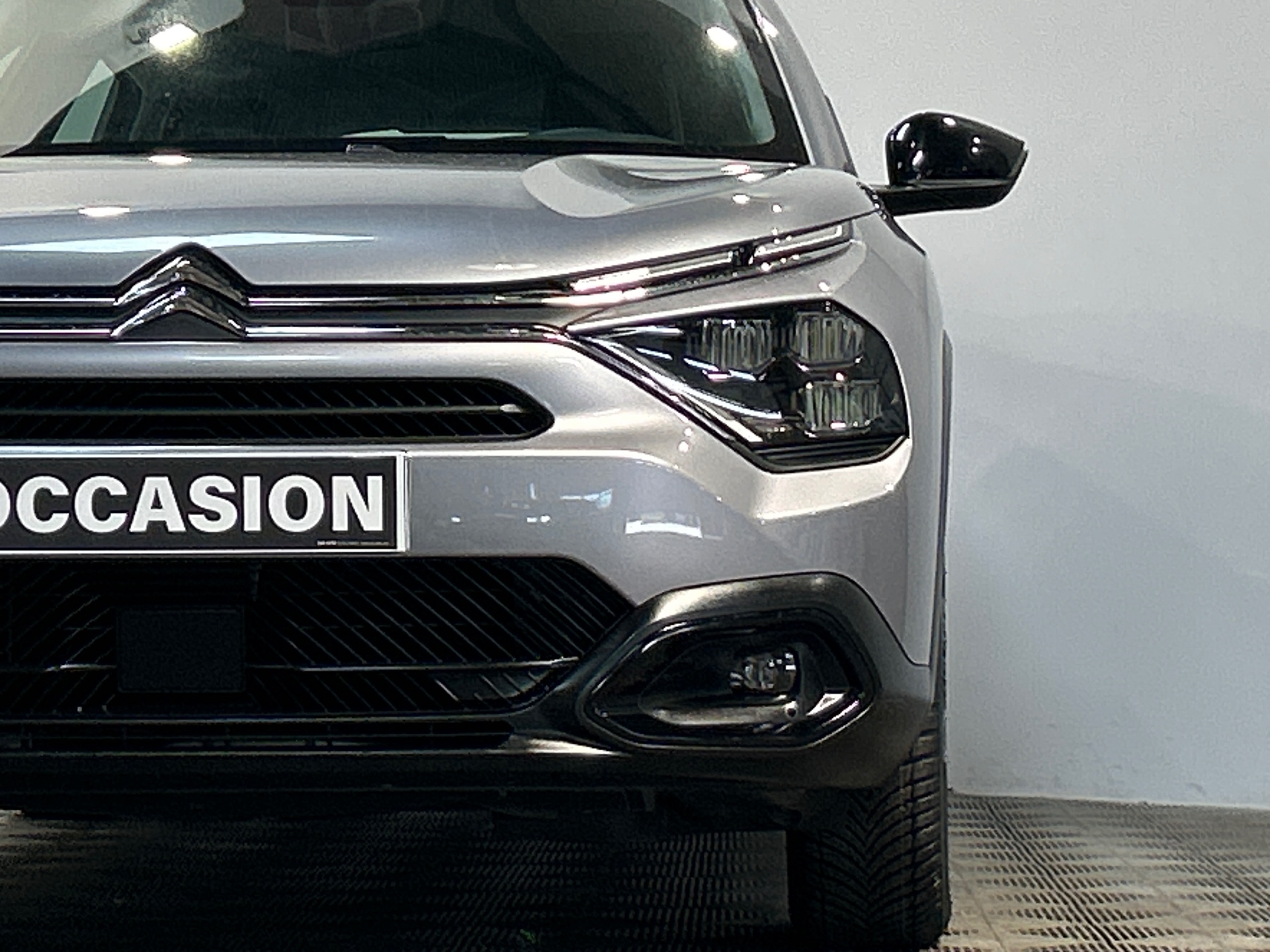 CITROEN C4 PureTech 130 BVM6 Plus