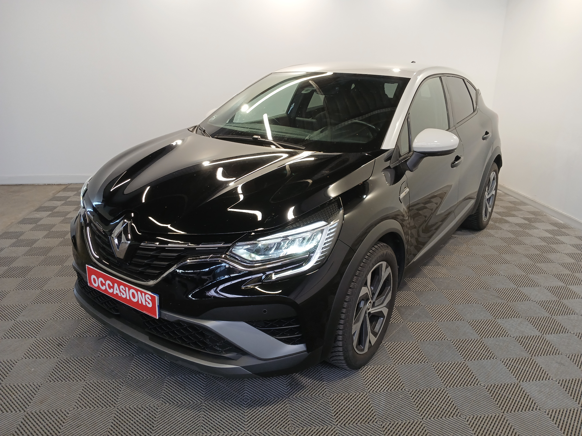 RENAULT CAPTUR R.S. line mild hybrid 160 EDC
